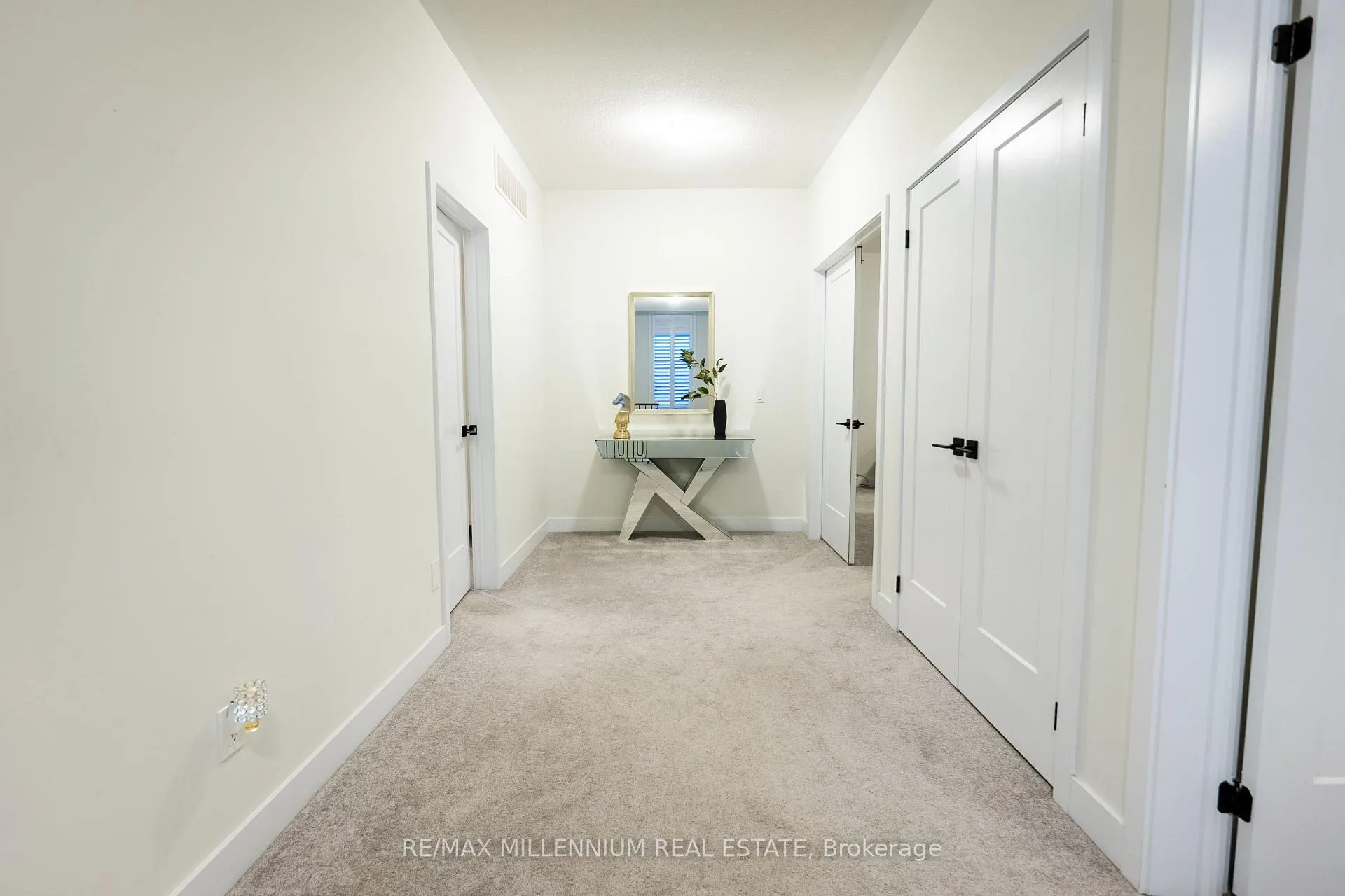 Photo 2 of 1011 Dyas Avenue, Oshawa, Kedron — HOMEH
