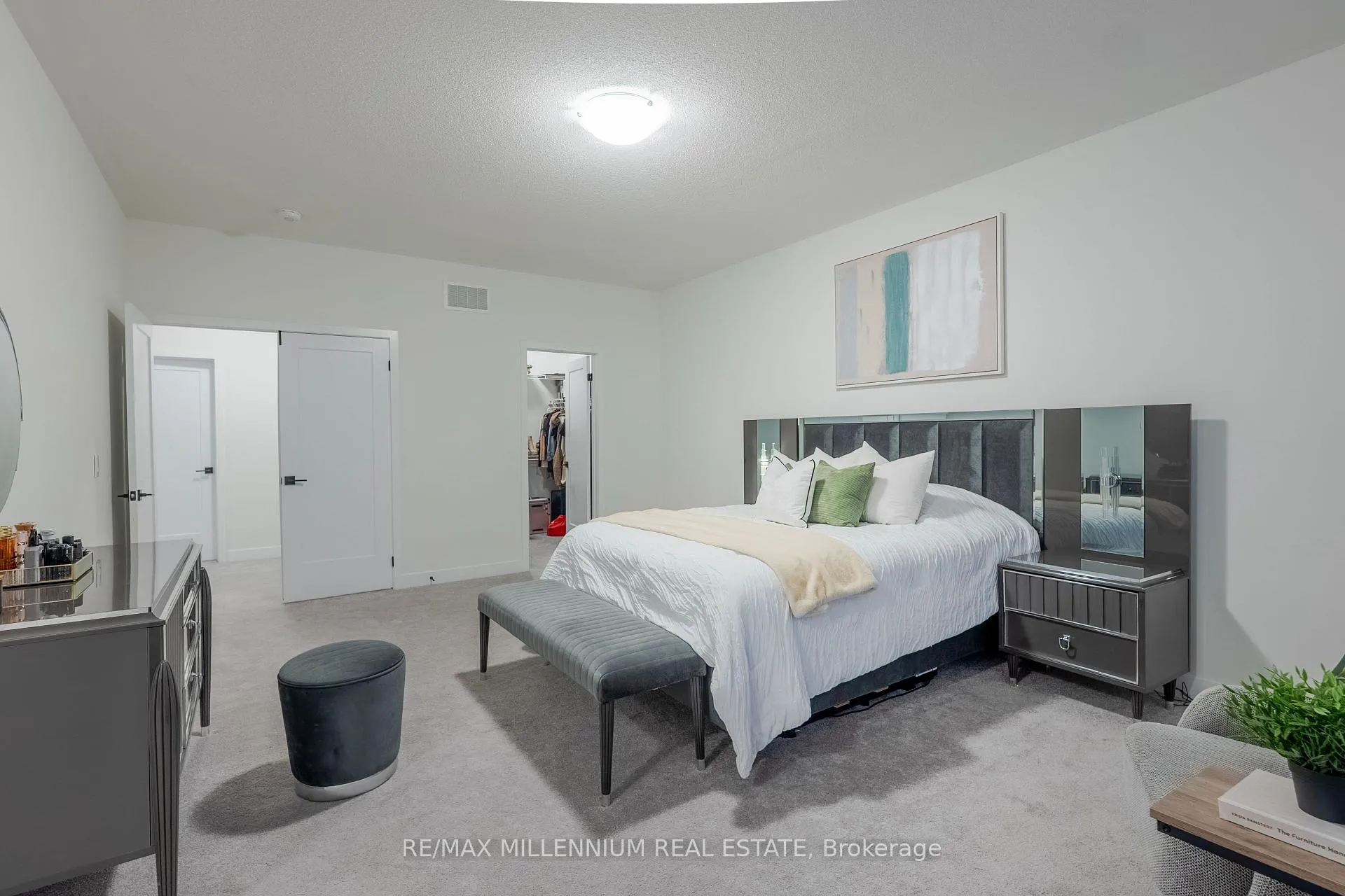 Photo 14 of 1011 Dyas Avenue, Oshawa, Kedron — HOMEH