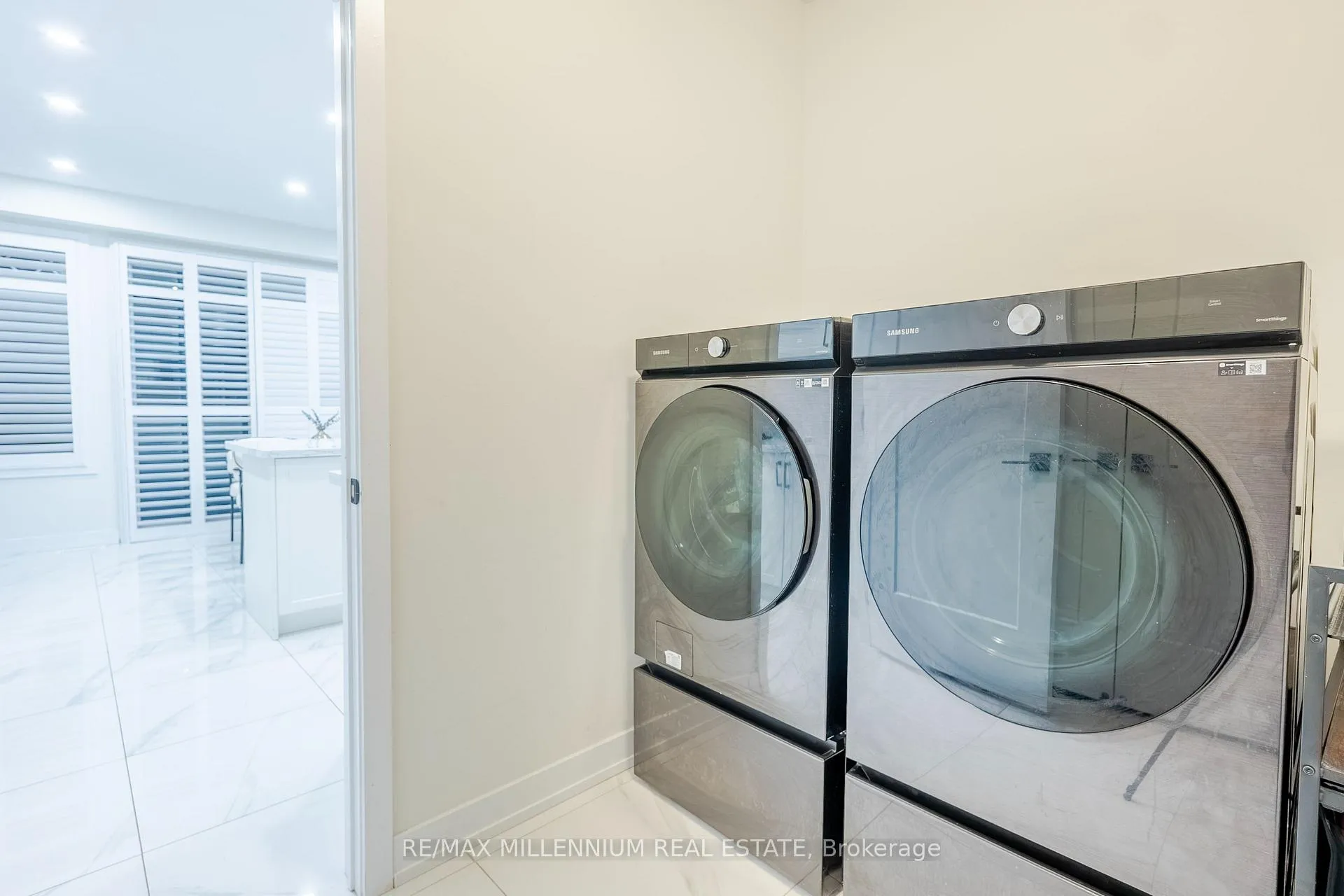 Photo 45 of 1011 Dyas Avenue, Oshawa, Kedron — HOMEH