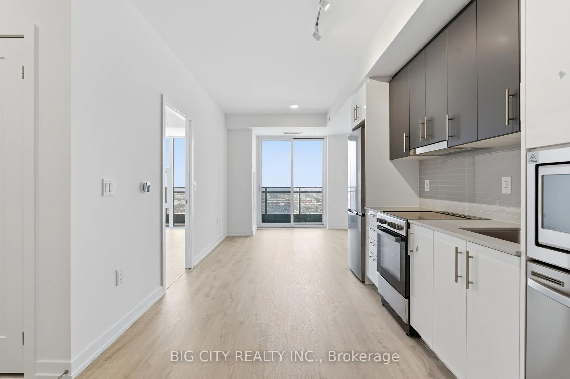 Photo 4 of Unit 1508, 9751 Markham Road, Markham, Greensborough — HOMEH