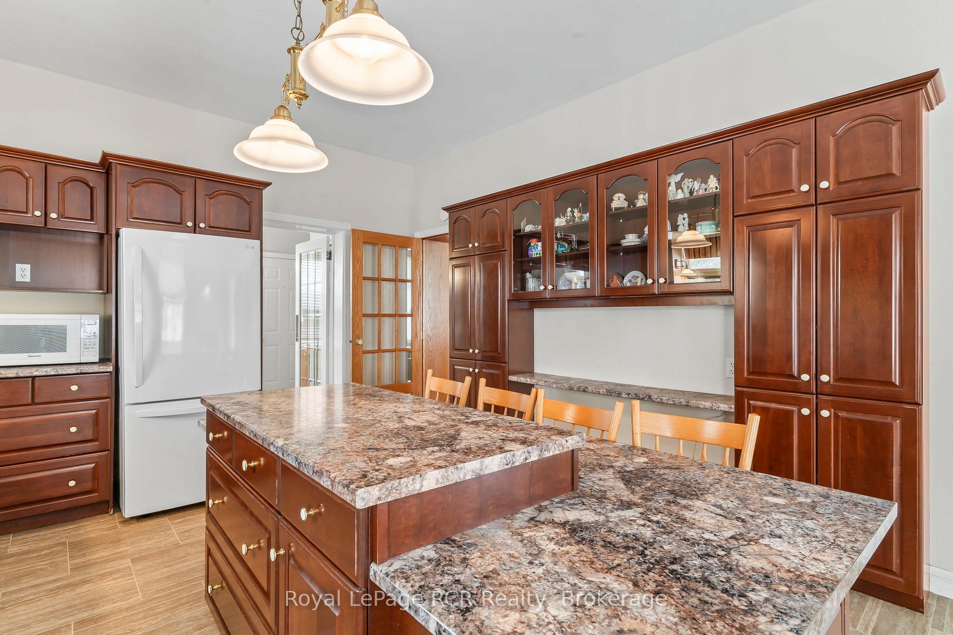 Photo 12 of 559 10th Avenue, Hanover — HOMEH