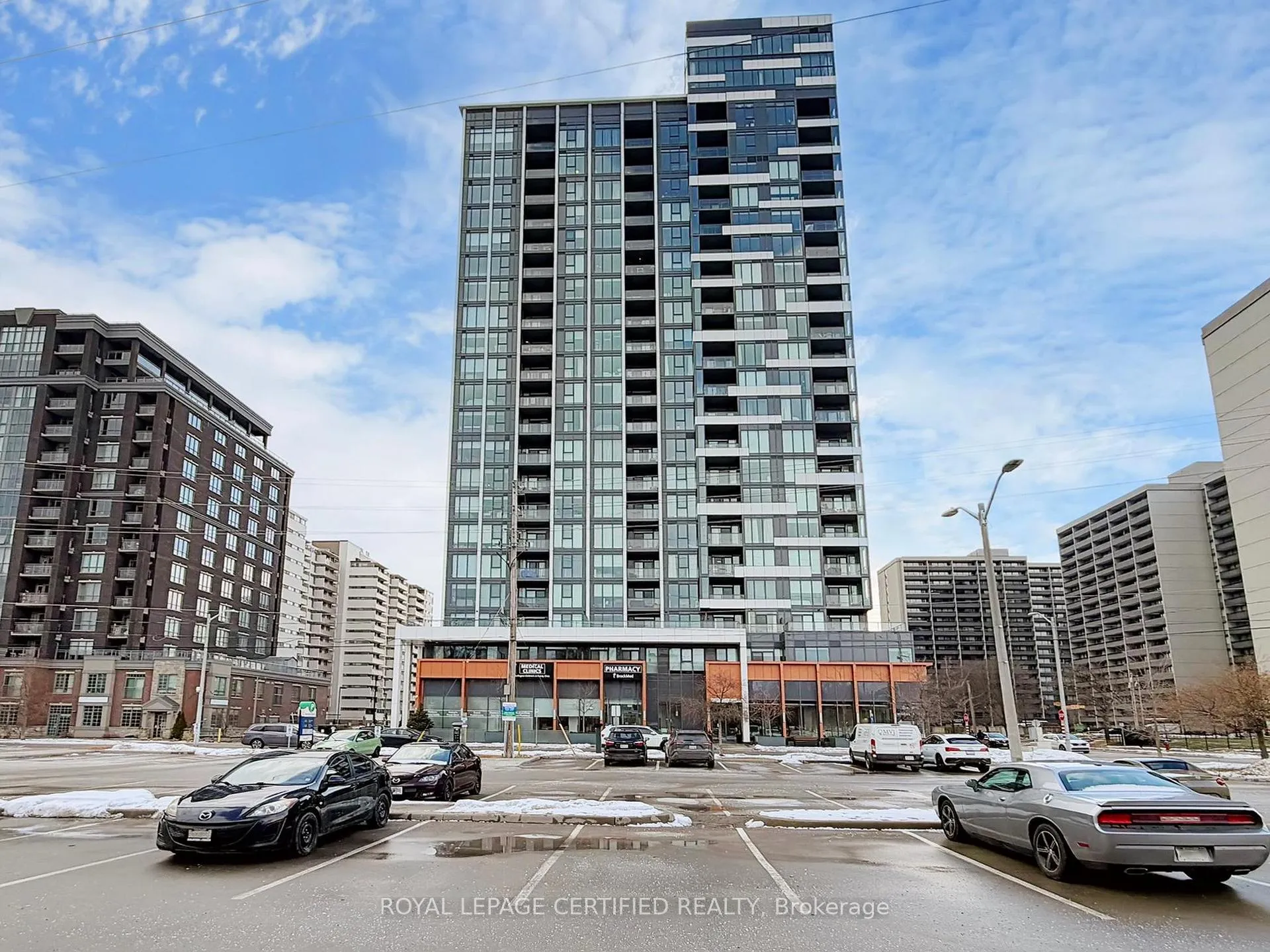 Photo 2 of Unit 604, 500 Brock Avenue, Burlington, Brant — HOMEH