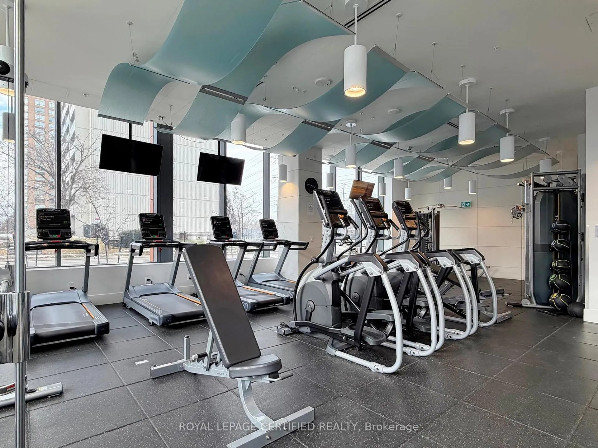 Photo 37 of Unit 604, 500 Brock Avenue, Burlington, Brant — HOMEH