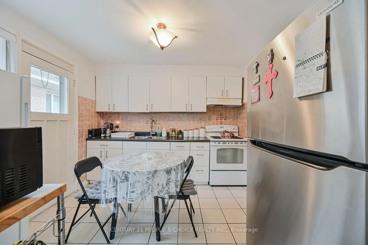 Photo 14 of 196 Taysham Crescent, Etobicoke, Thistletown-Beaumonde Heights — HOMEH
