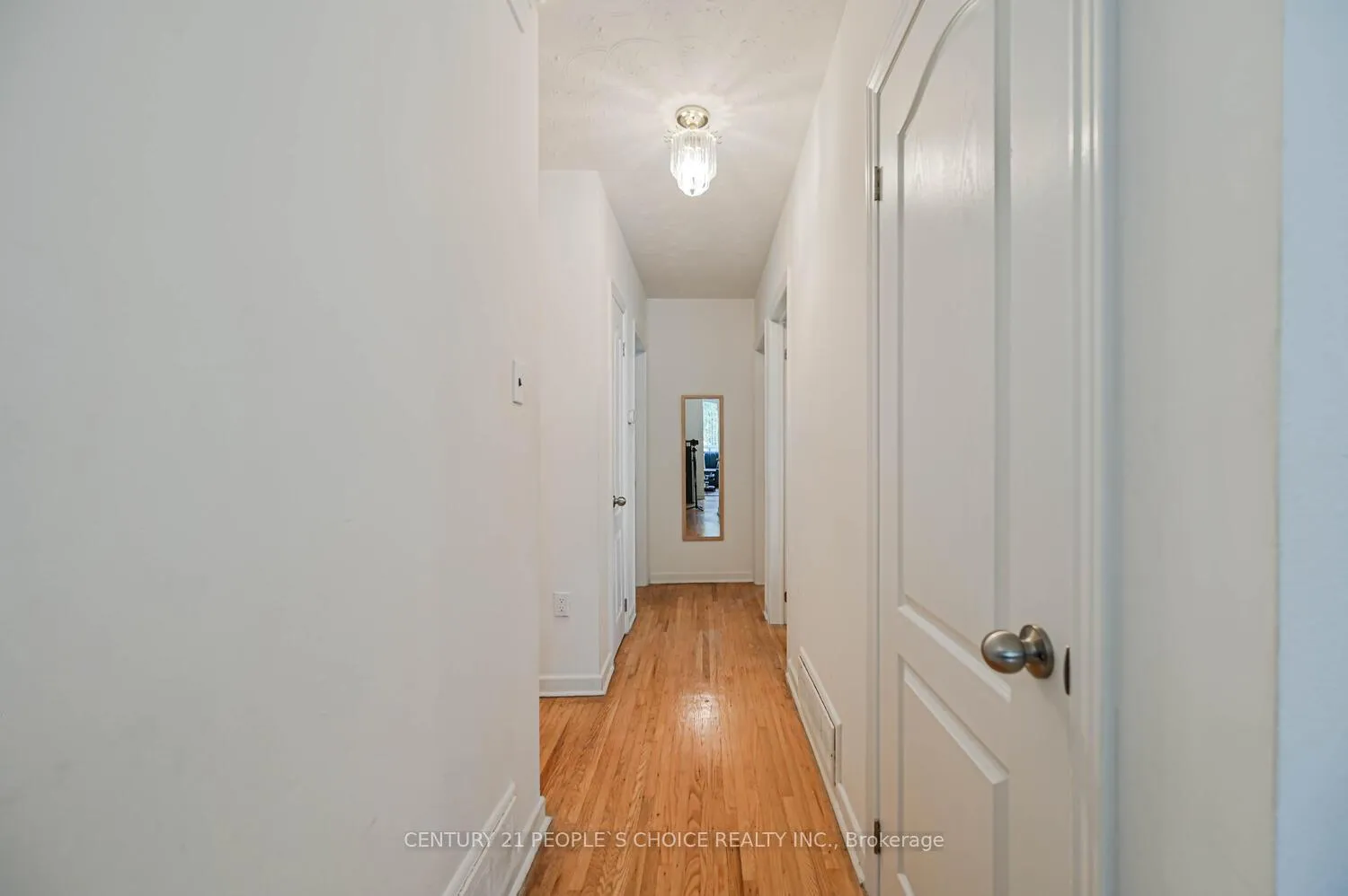 Photo 19 of 196 Taysham Crescent, Etobicoke, Thistletown-Beaumonde Heights — HOMEH