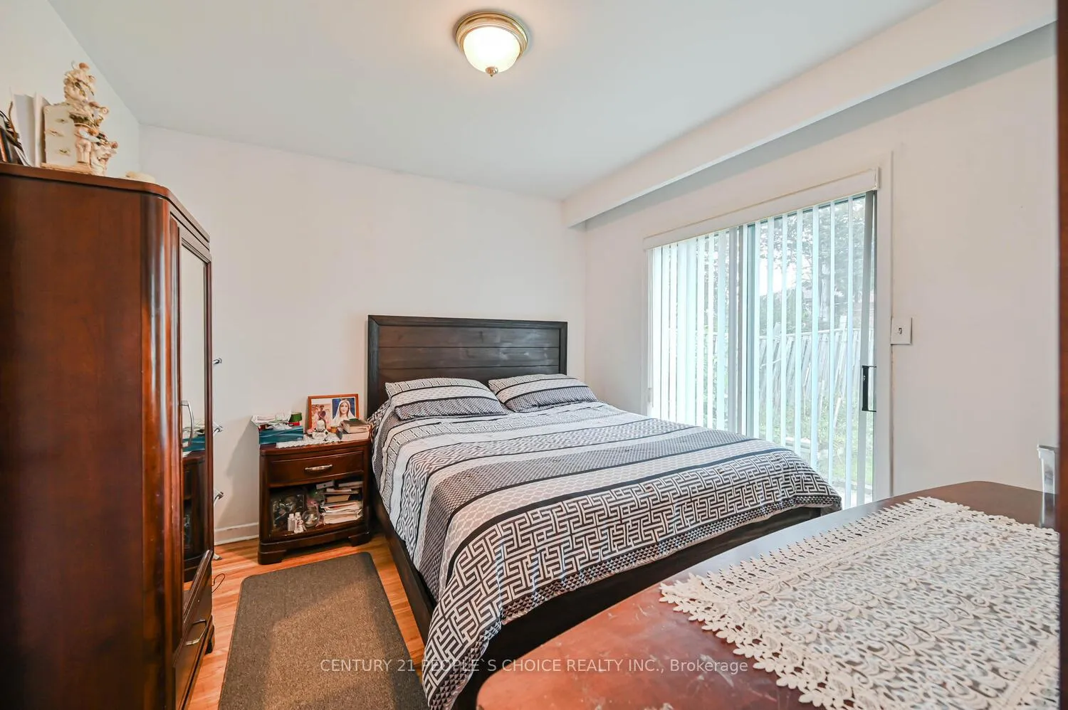 Photo 23 of 196 Taysham Crescent, Etobicoke, Thistletown-Beaumonde Heights — HOMEH
