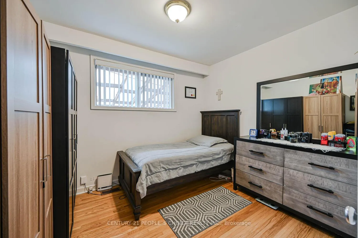Photo 27 of 196 Taysham Crescent, Etobicoke, Thistletown-Beaumonde Heights — HOMEH