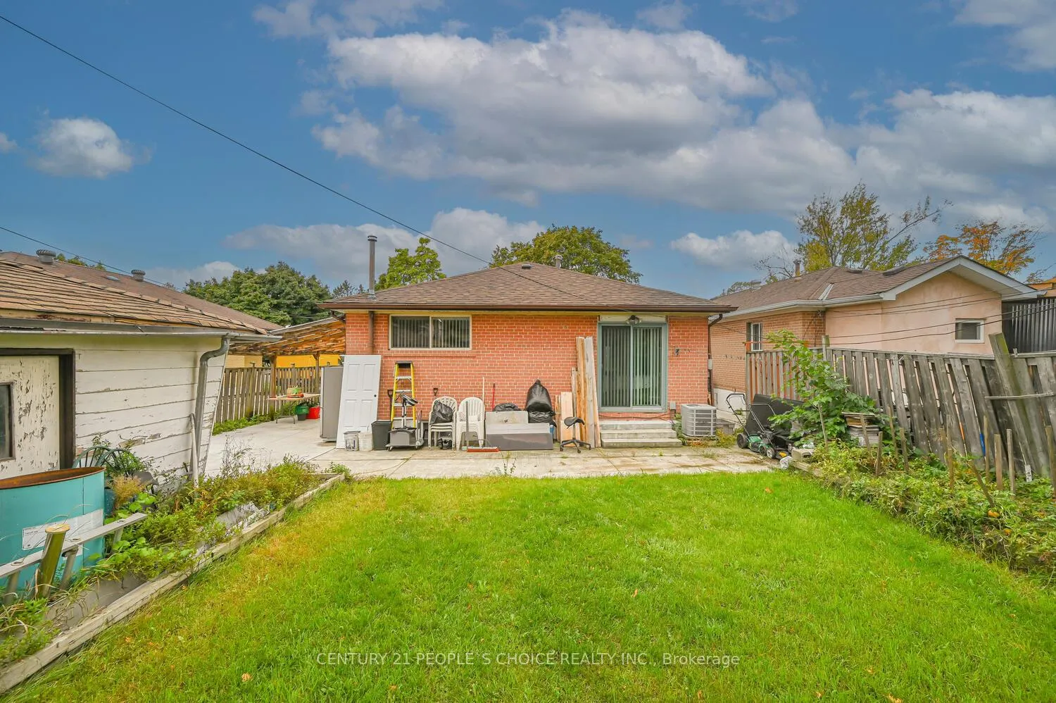 Photo 50 of 196 Taysham Crescent, Etobicoke, Thistletown-Beaumonde Heights — HOMEH
