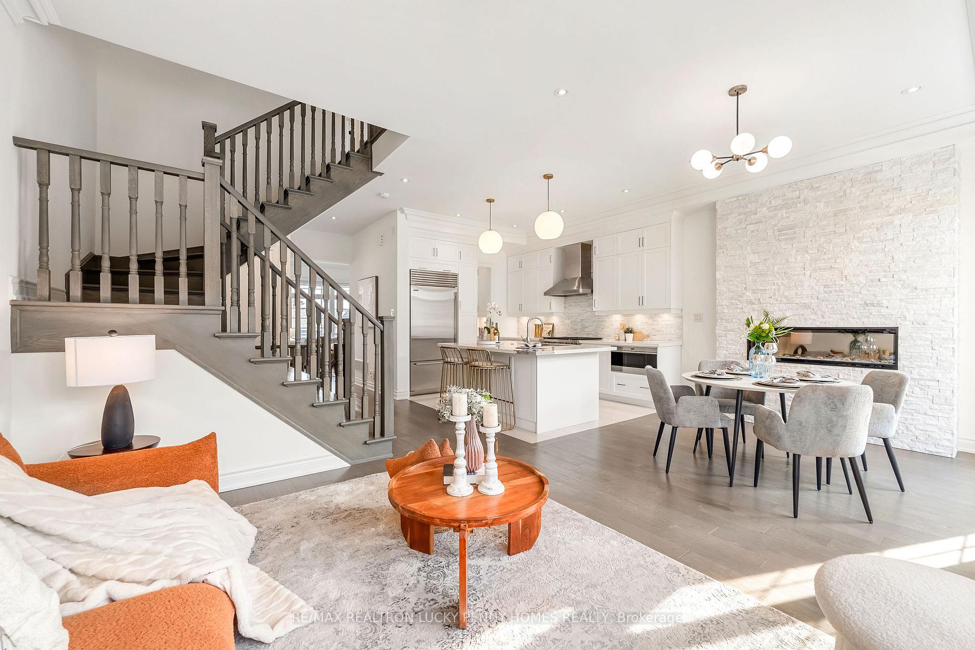 Photo 7 of 36 Creekvalley Lane, Markham, Angus Glen — HOMEH