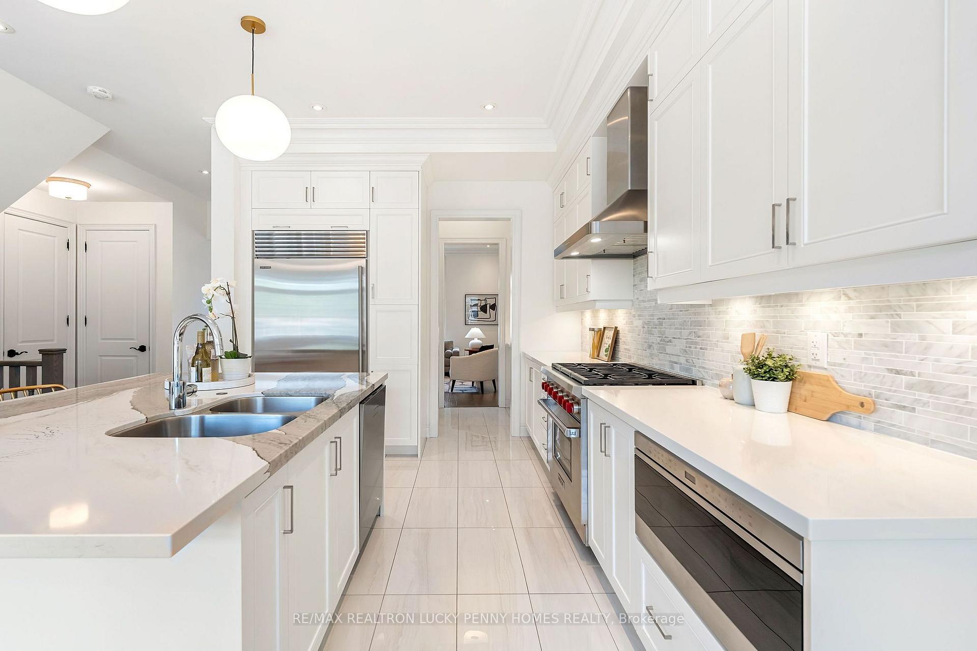 Photo 9 of 36 Creekvalley Lane, Markham, Angus Glen — HOMEH