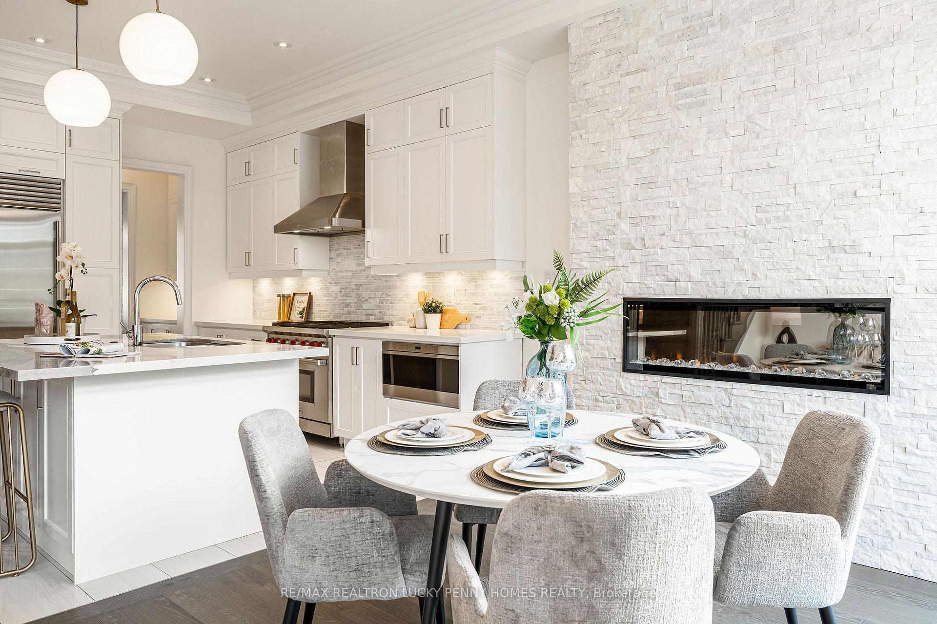 Photo 11 of 36 Creekvalley Lane, Markham, Angus Glen — HOMEH