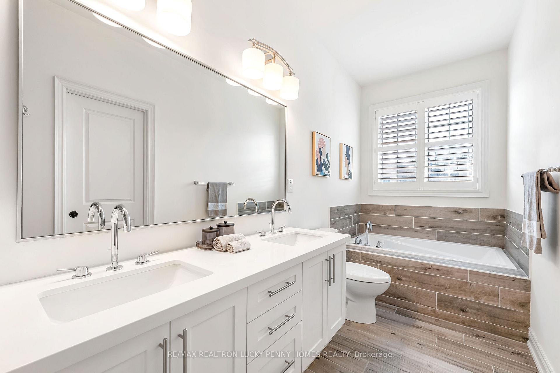 Photo 28 of 36 Creekvalley Lane, Markham, Angus Glen — HOMEH