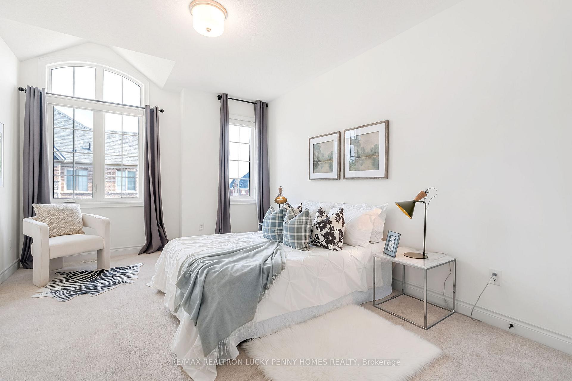 Photo 30 of 36 Creekvalley Lane, Markham, Angus Glen — HOMEH