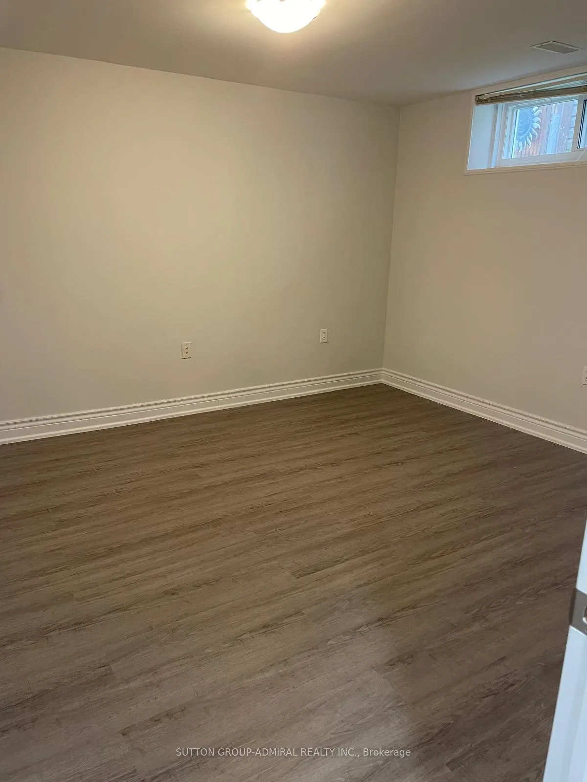 Photo 5 of 104 Marsellus Drive, Barrie, Holly — HOMEH