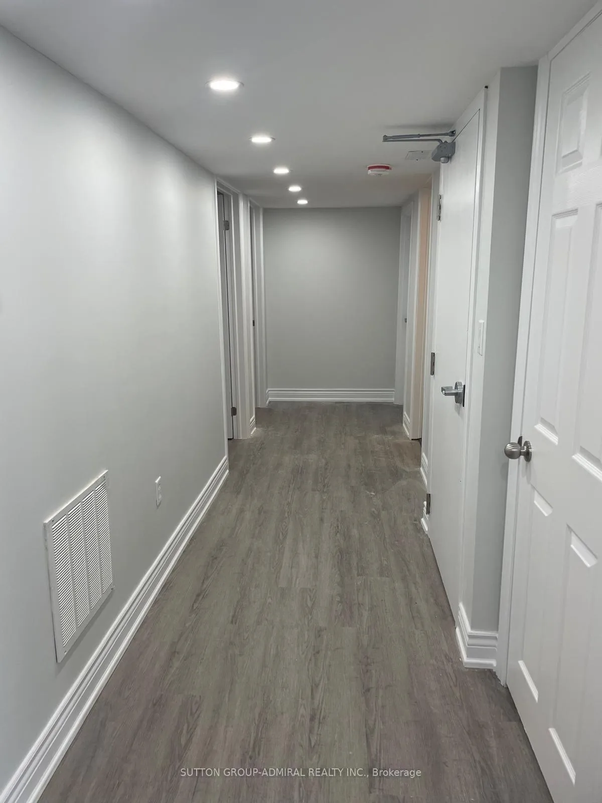 Photo 14 of 104 Marsellus Drive, Barrie, Holly — HOMEH