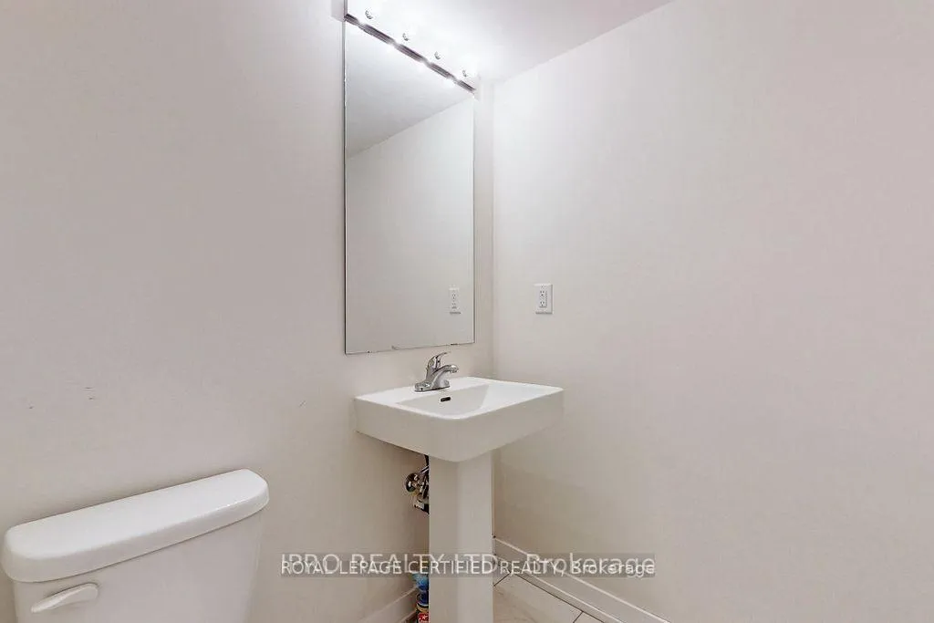 Photo 19 of 2614 Castlegate Crossing, Pickering, Duffin Heights — HOMEH