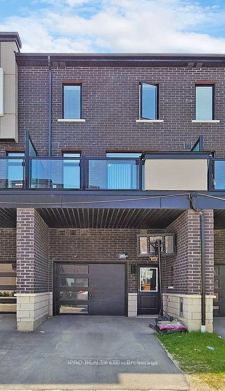 Photo 34 of 2614 Castlegate Crossing, Pickering, Duffin Heights — HOMEH