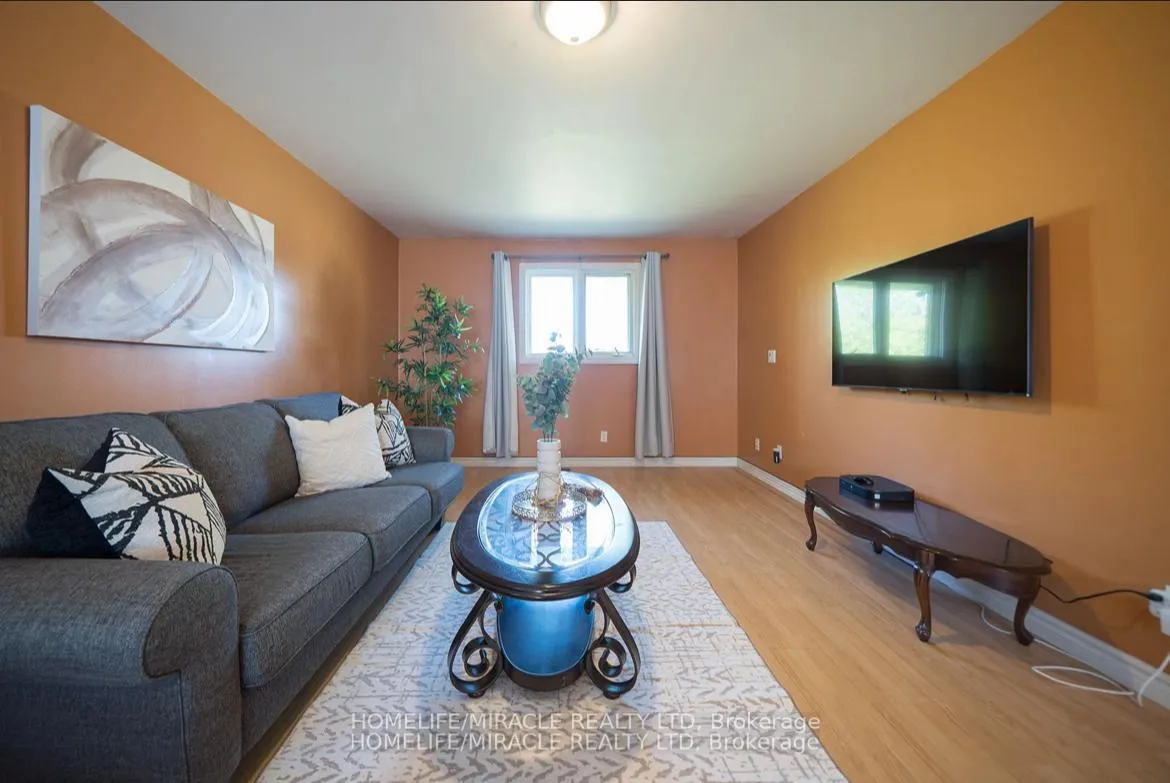 Photo 30 of 385 Mount Pleasant Road, Brantford, Empire South — HOMEH