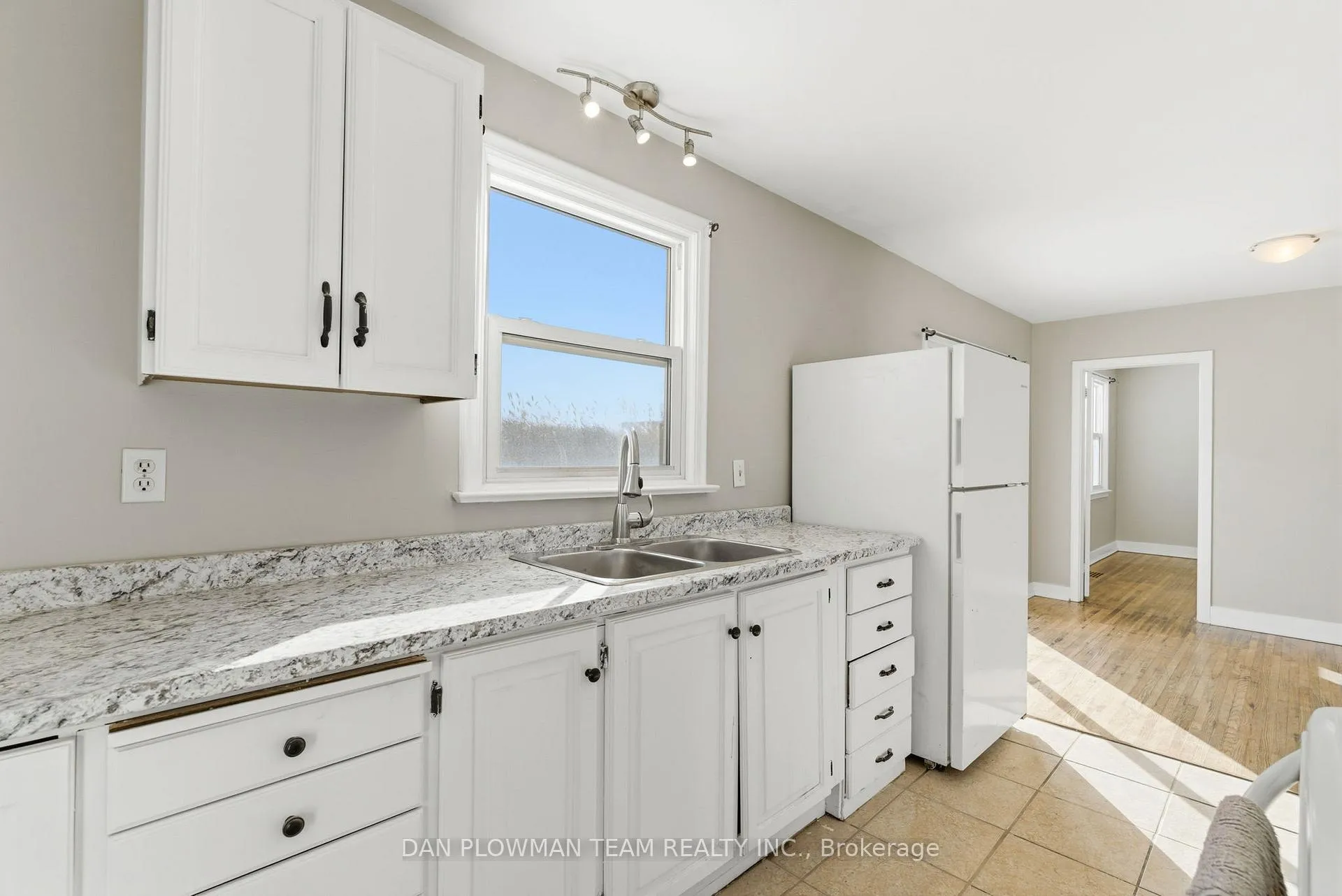 Photo 14 of 121 Dorset Street E, Port Hope — HOMEH