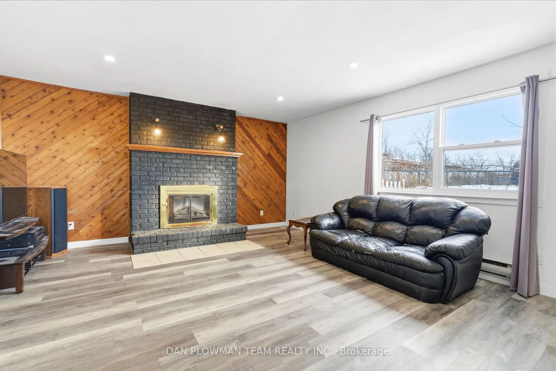 Photo 28 of 121 Dorset Street E, Port Hope — HOMEH