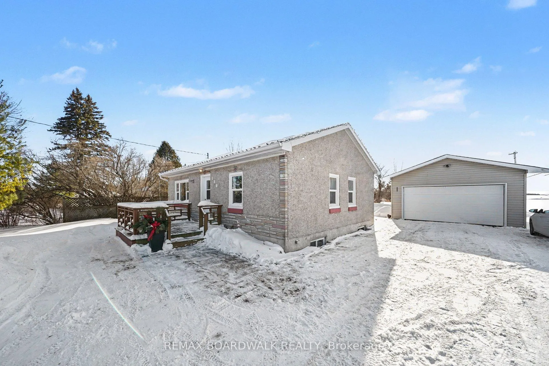 Photo 4 of 180 Shanly Road, Edwardsburgh/Cardinal, Edwardsburgh/Cardinal Twp — HOMEH