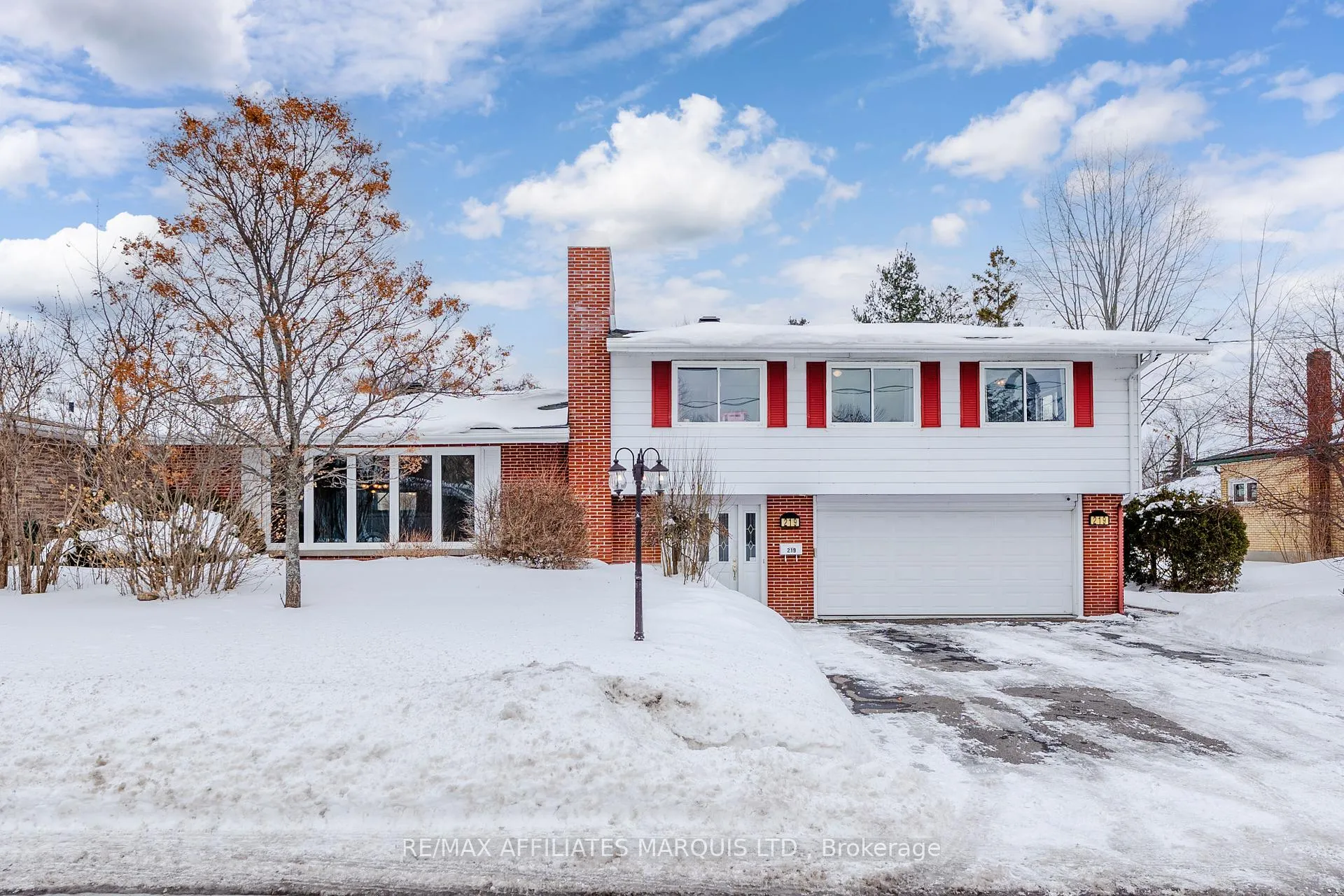 Photo 1 of 219 Pescod Avenue, Cornwall — HOMEH