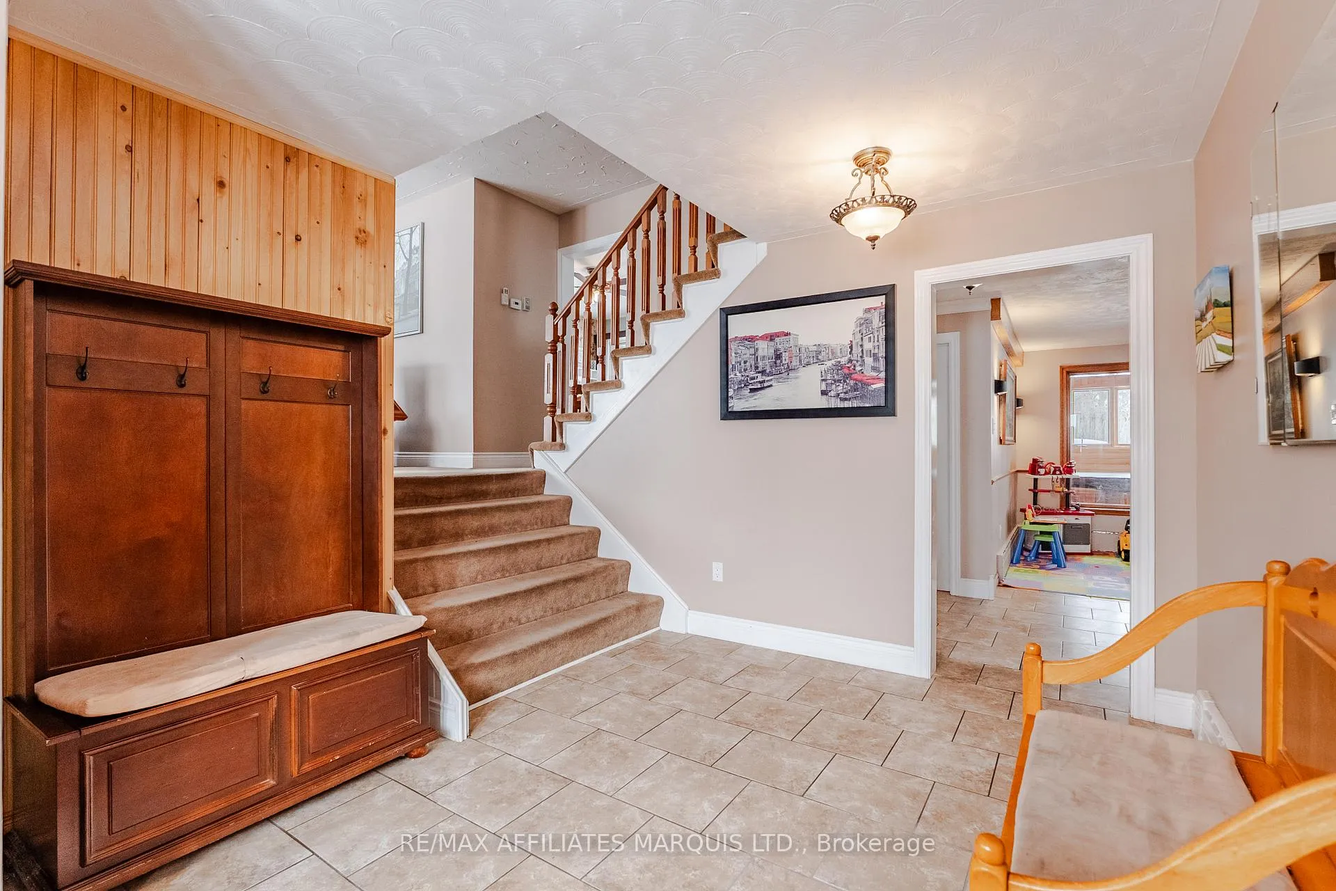 Photo 4 of 219 Pescod Avenue, Cornwall — HOMEH