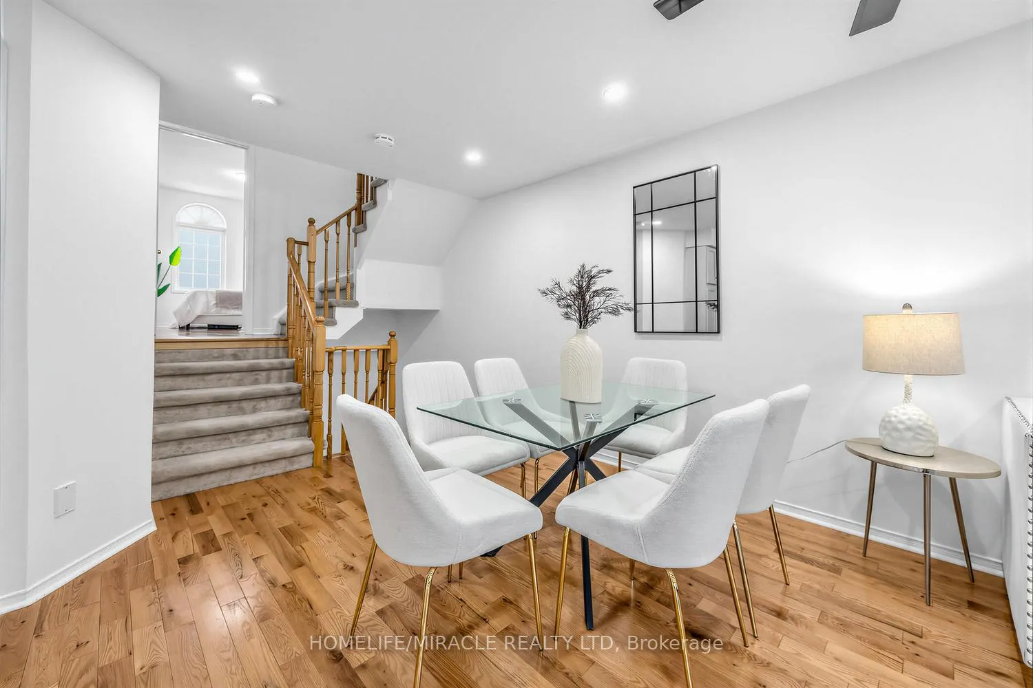 Photo 14 of 133 Stokely Crescent, Whitby, Downtown Whitby — HOMEH