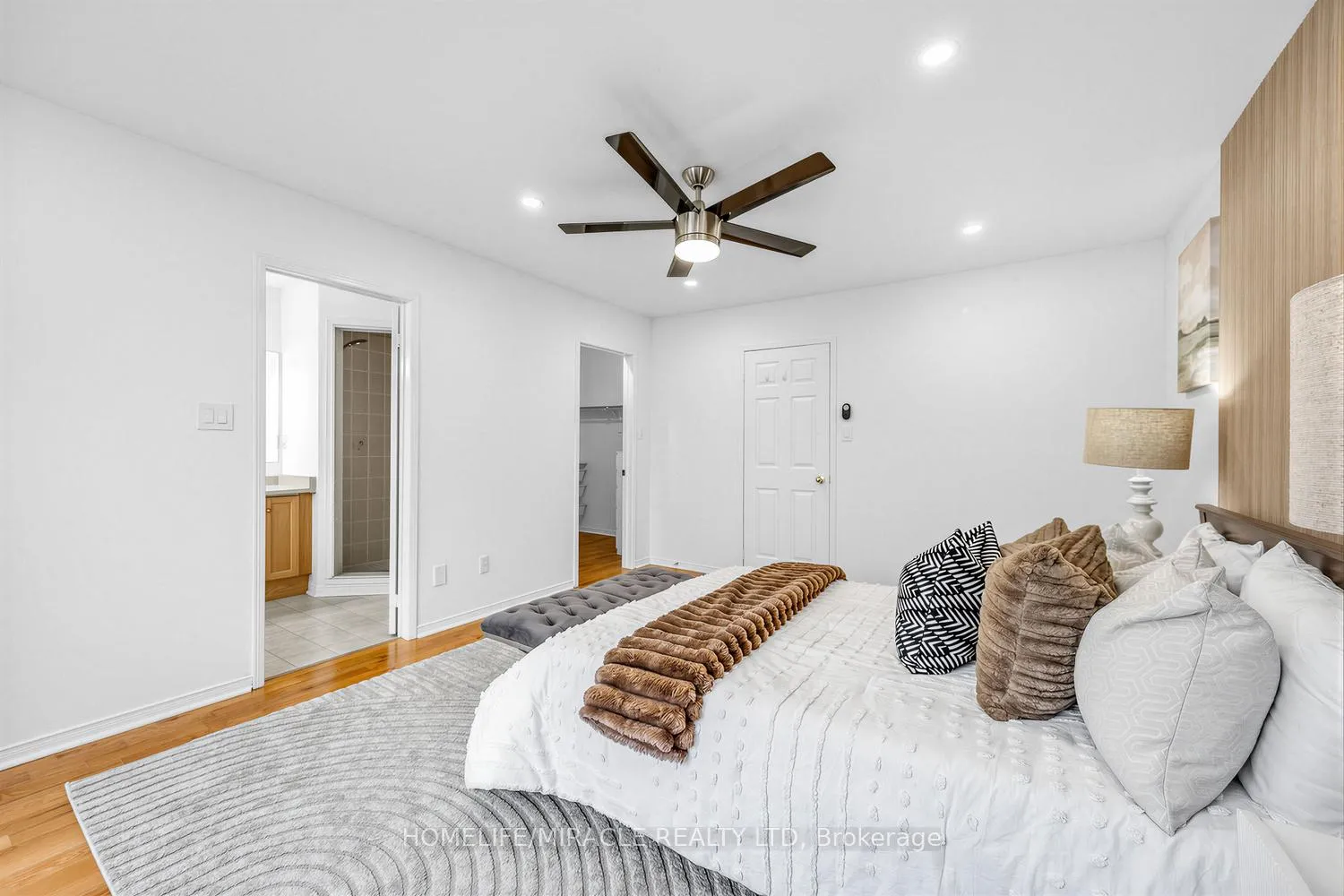 Photo 17 of 133 Stokely Crescent, Whitby, Downtown Whitby — HOMEH