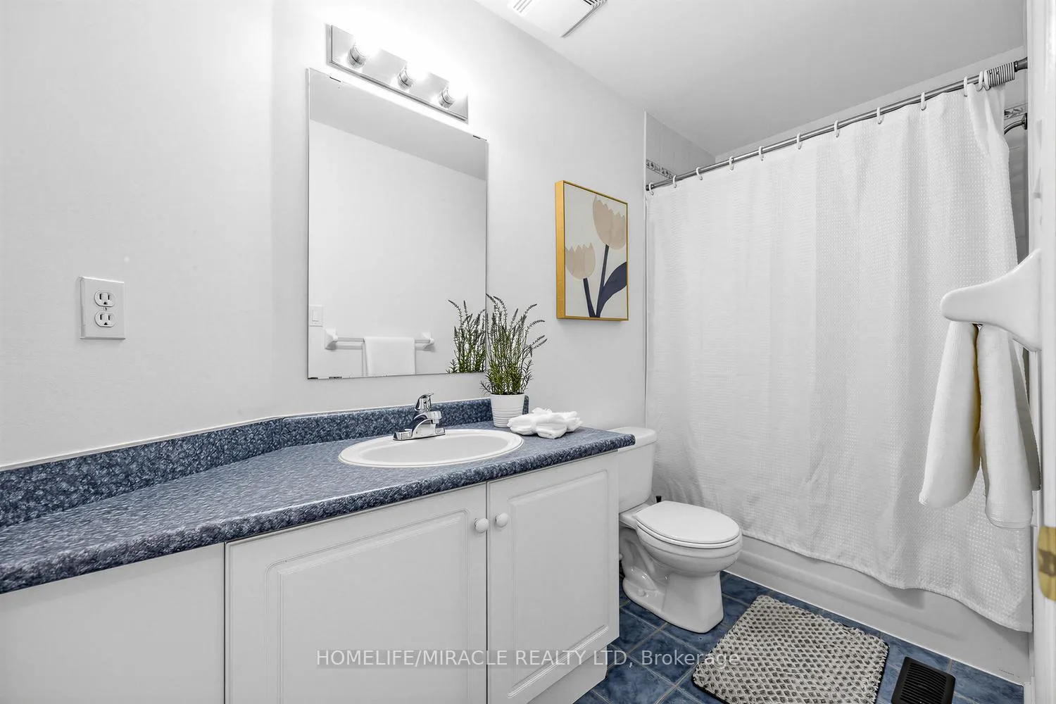 Photo 24 of 133 Stokely Crescent, Whitby, Downtown Whitby — HOMEH