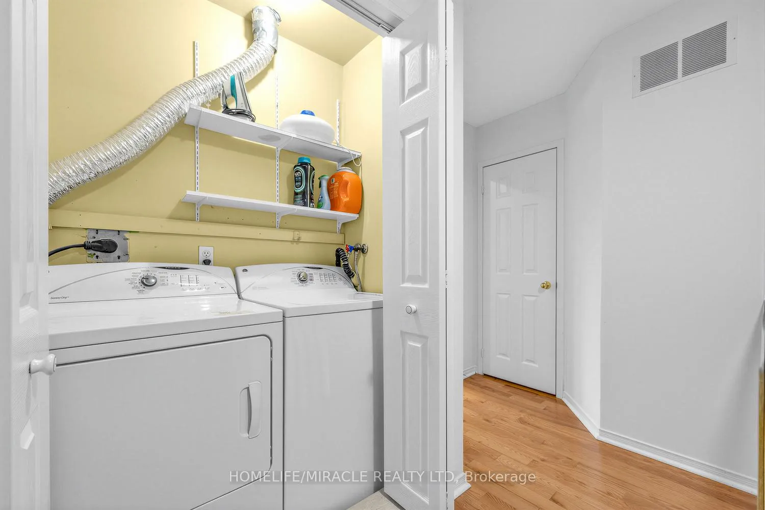 Photo 29 of 133 Stokely Crescent, Whitby, Downtown Whitby — HOMEH