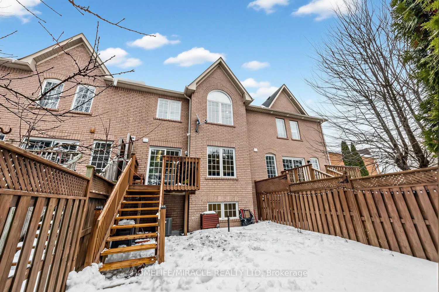 Photo 30 of 133 Stokely Crescent, Whitby, Downtown Whitby — HOMEH