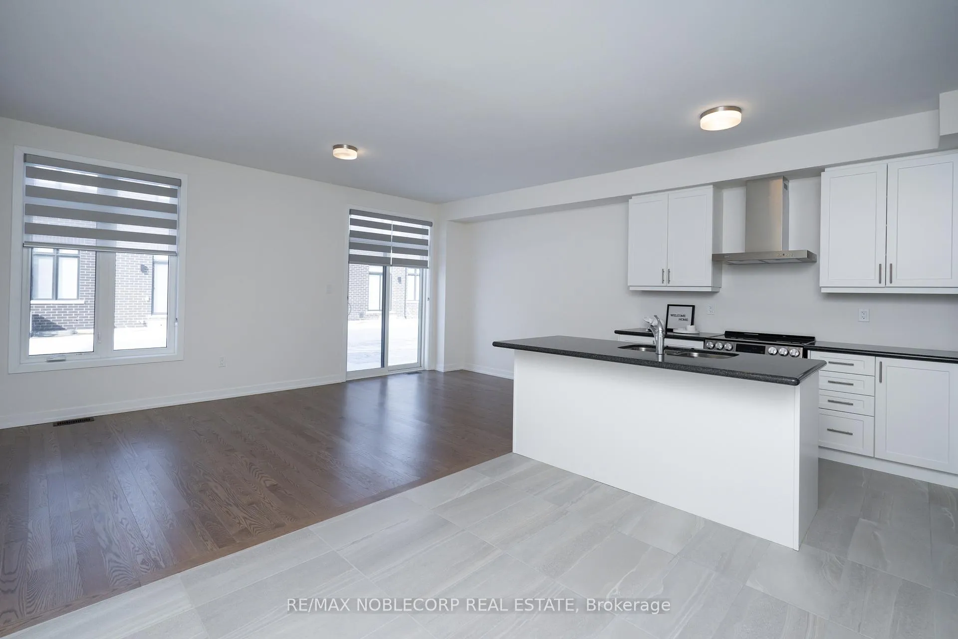 Photo 8 of 34 Singhampton Road, Vaughan, Kleinburg — HOMEH