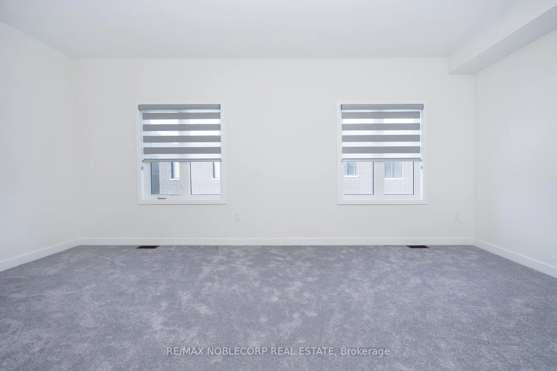 Photo 20 of 34 Singhampton Road, Vaughan, Kleinburg — HOMEH