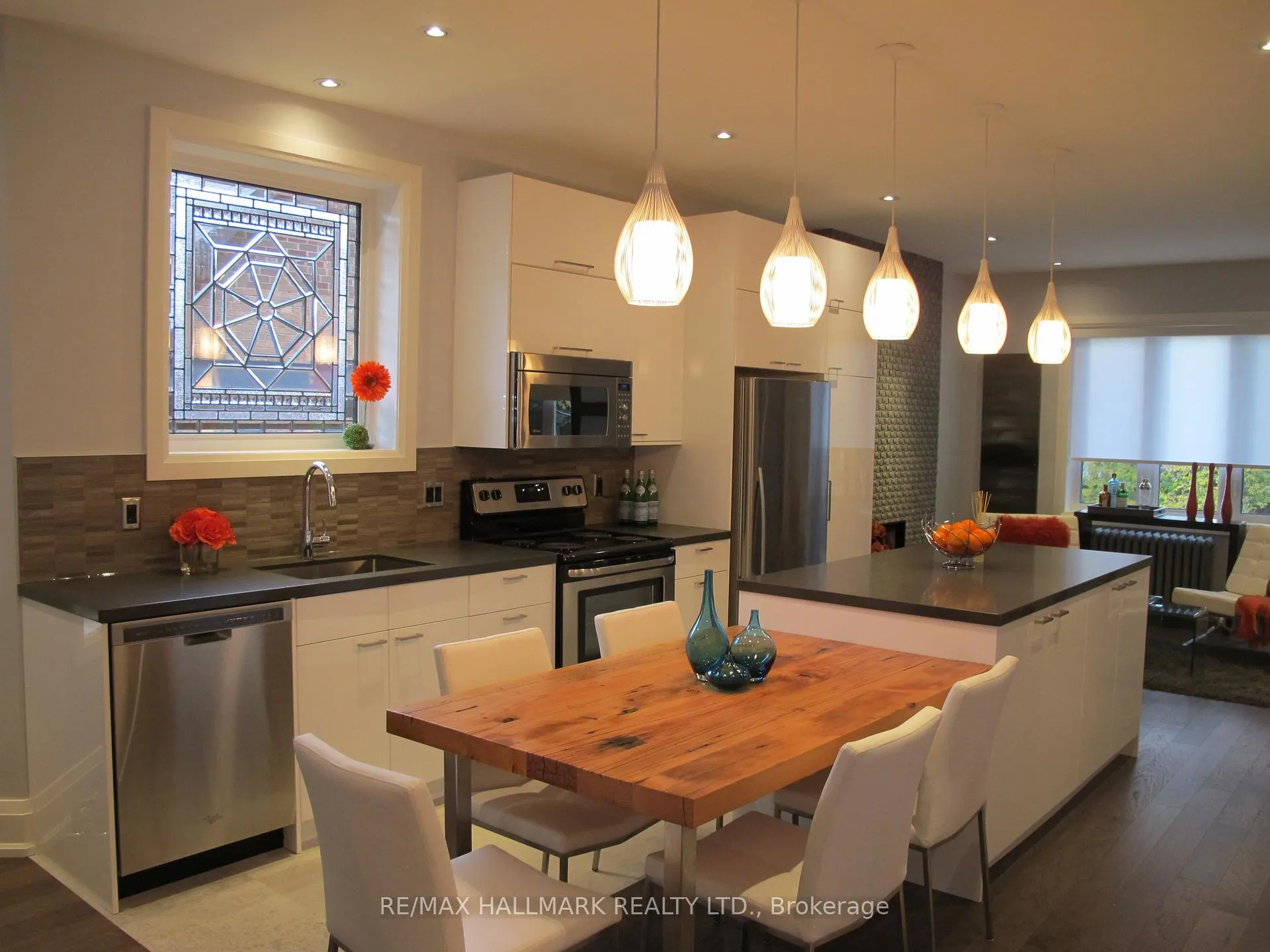 Photo 1 of Unit 2nd Floor, 151 Rusholme Road, Toronto, Dufferin Grove — HOMEH