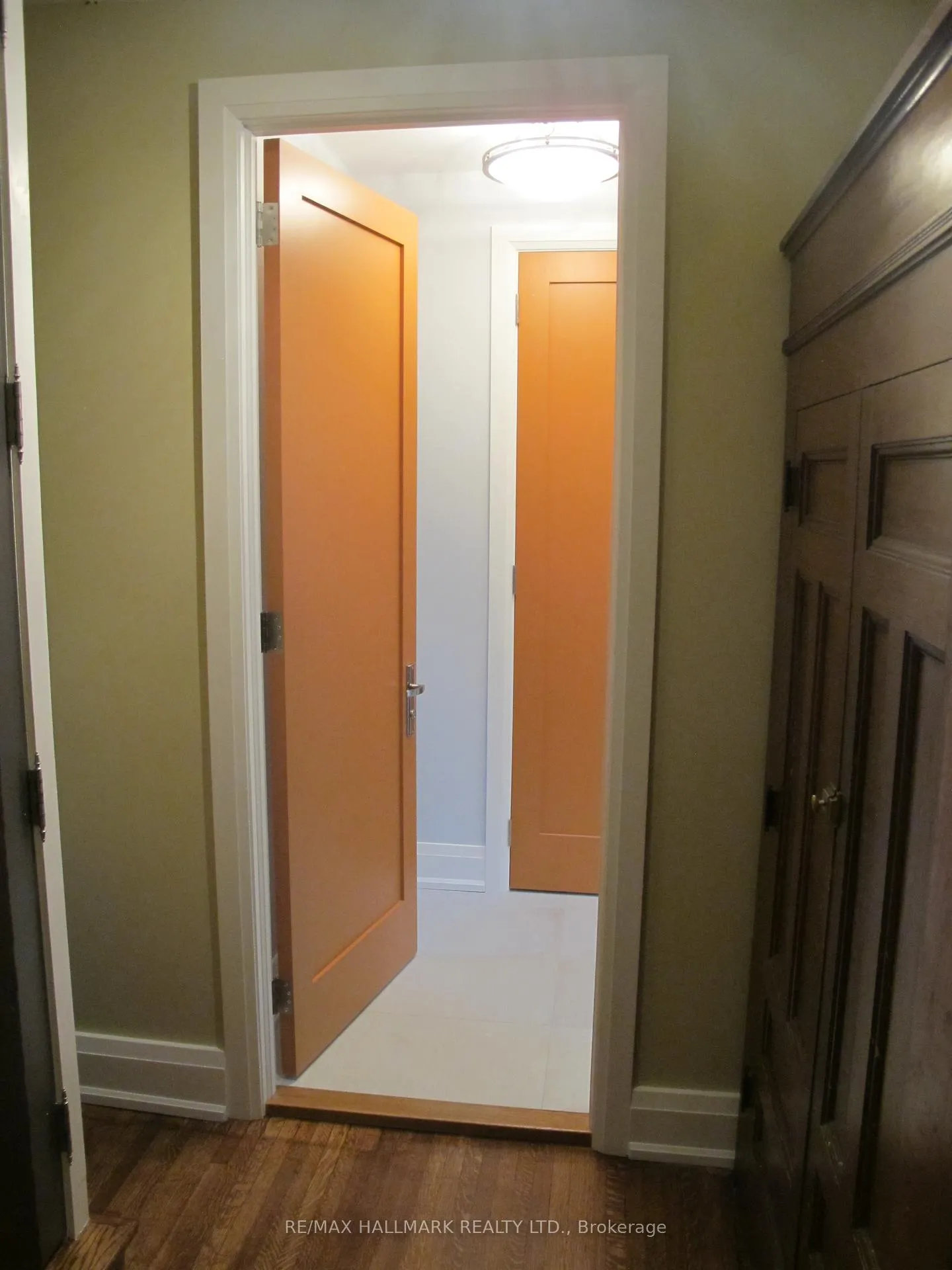 Photo 2 of Unit 2nd Floor, 151 Rusholme Road, Toronto, Dufferin Grove — HOMEH