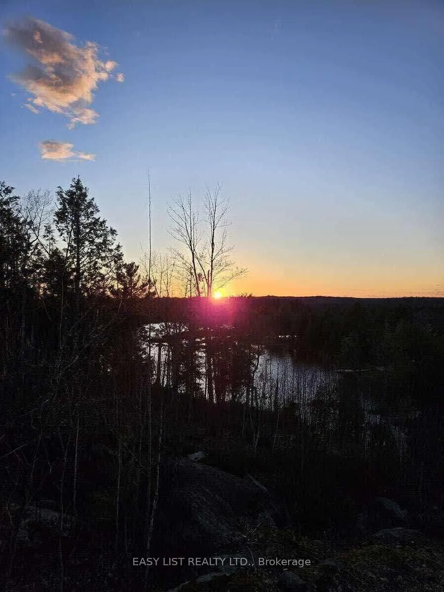 Photo 14 of 26 Fox Farm Road, McKellar — HOMEH