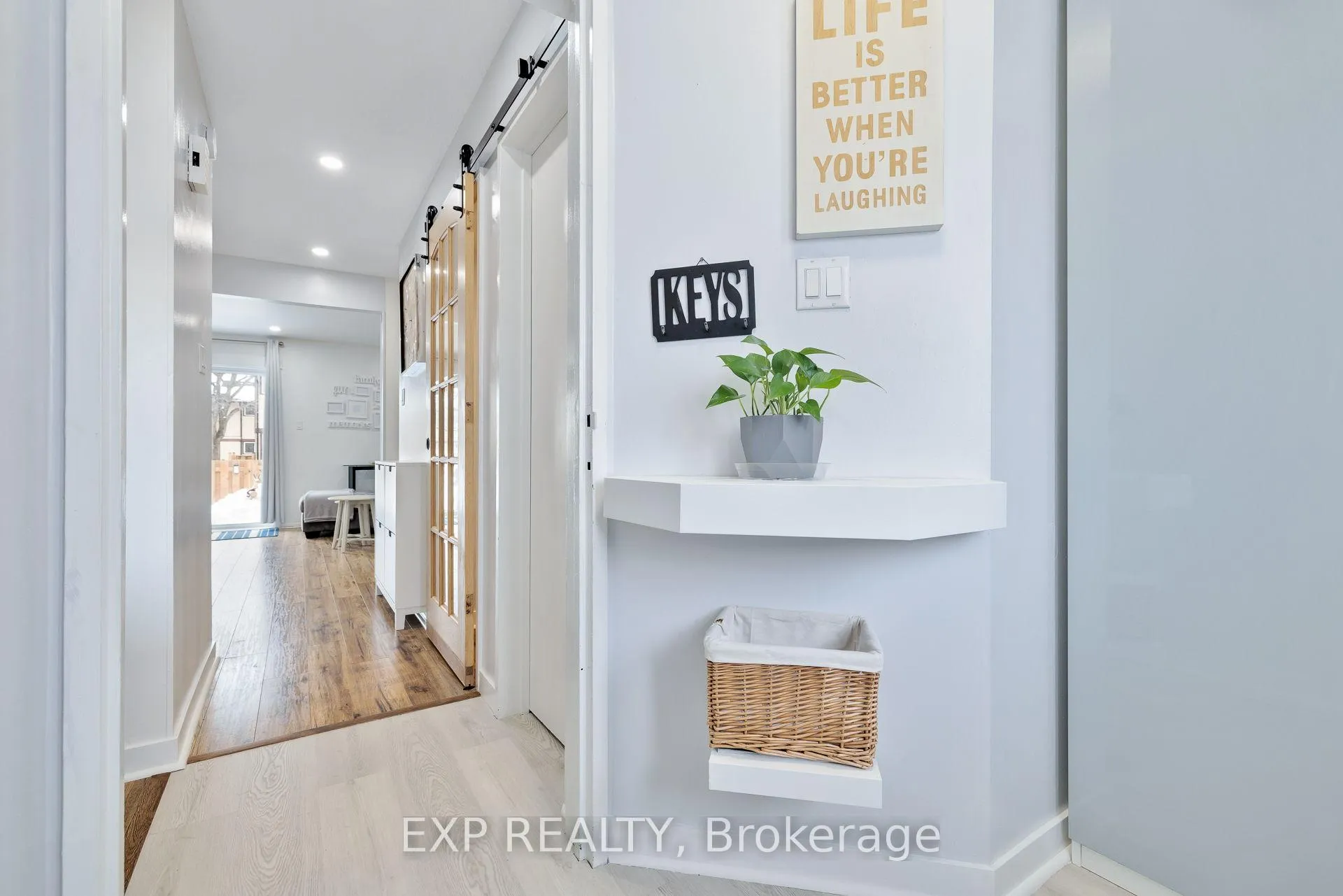 Photo 4 of 3156 Quail Drive, Ottawa, Sawmill Creek/Timbermill — HOMEH