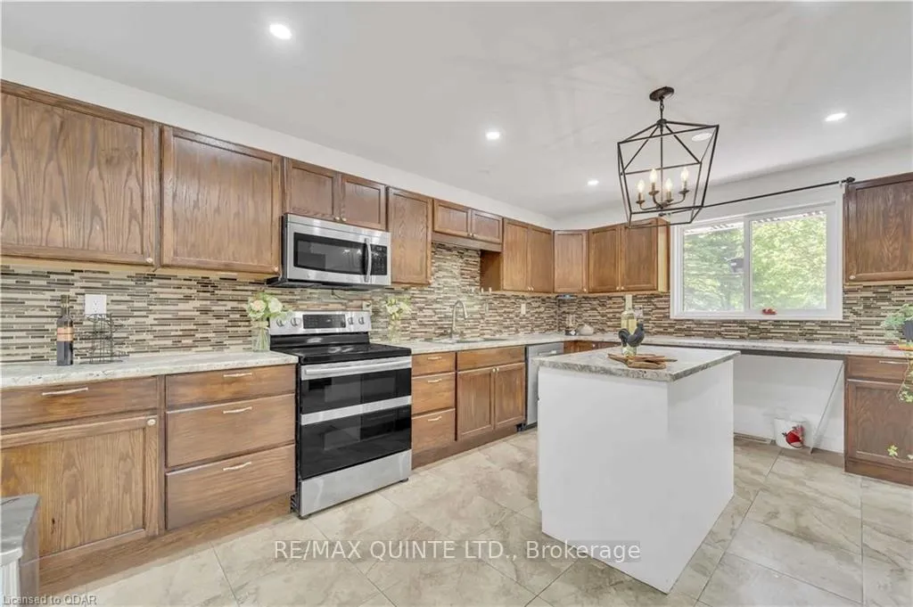 Photo 10 of 426 County Road 41, Brighton, Rural Brighton — HOMEH