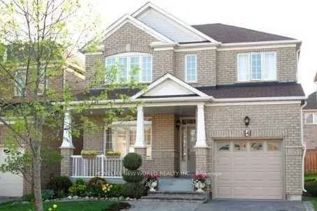 Photo 1 of 4 Belgrave Square, Markham, Berczy — HOMEH