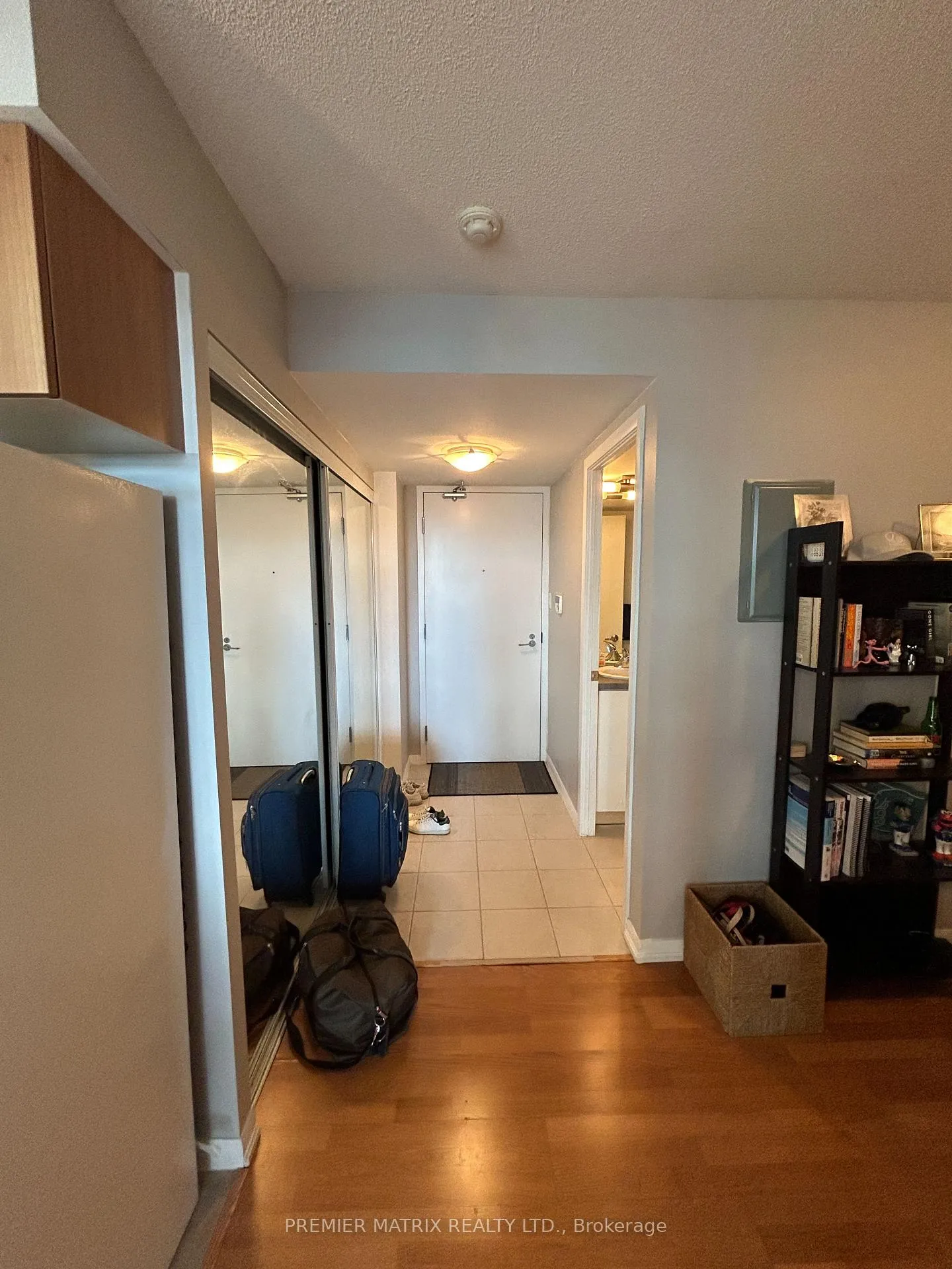 Photo 12 of Unit 1902, 38 Grenville Street, Toronto, Bay Street Corridor — HOMEH