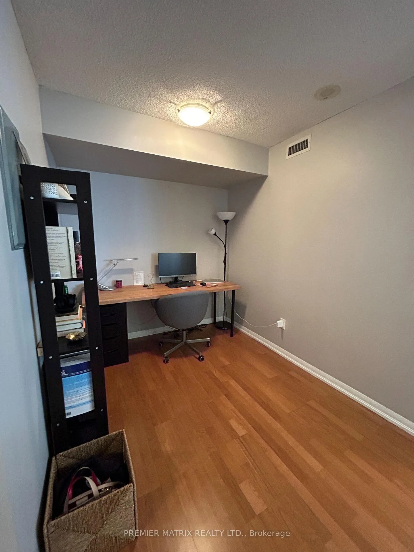 Photo 19 of Unit 1902, 38 Grenville Street, Toronto, Bay Street Corridor — HOMEH