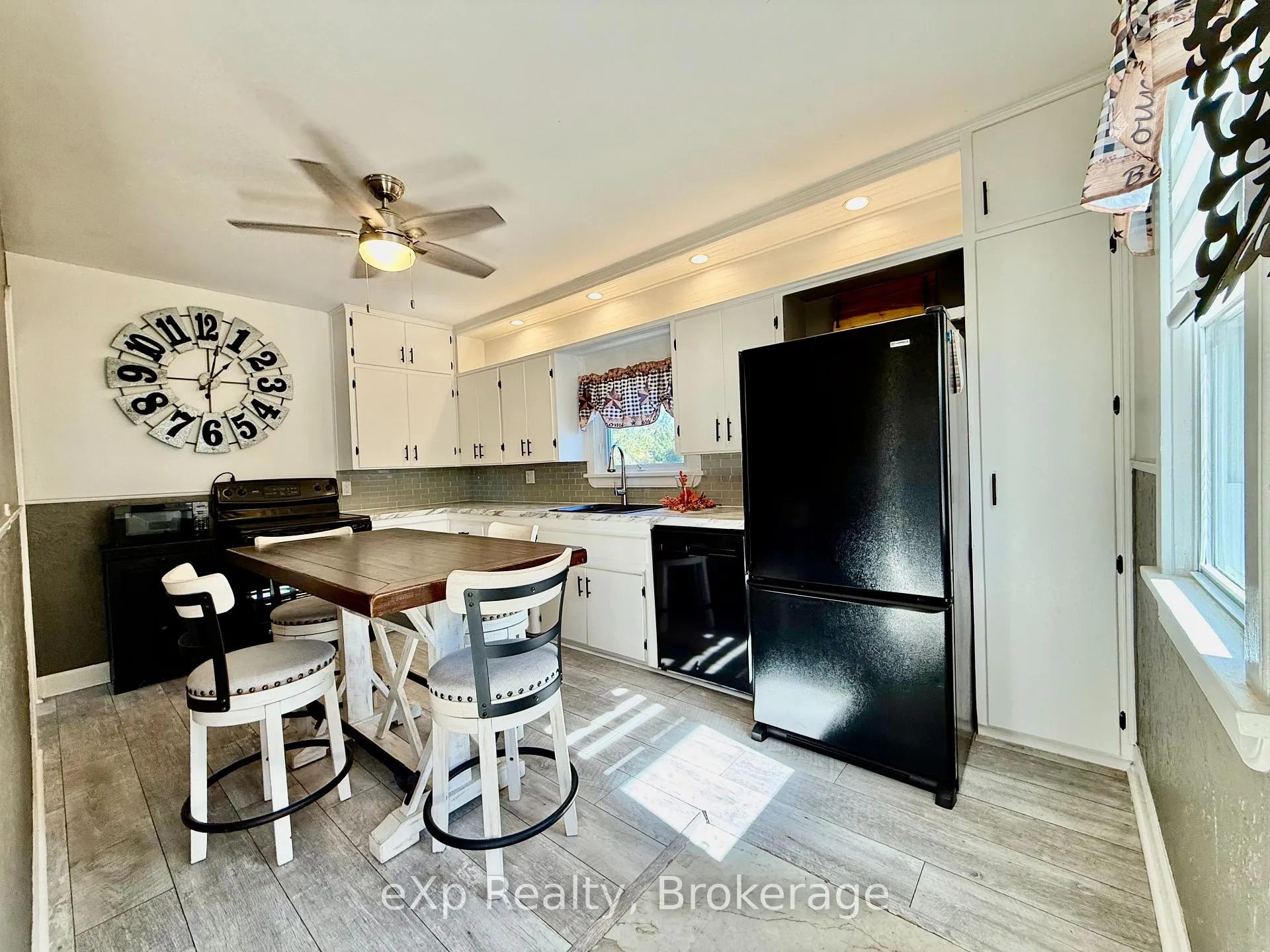 Photo 5 of 251 11TH Avenue, Hanover — HOMEH
