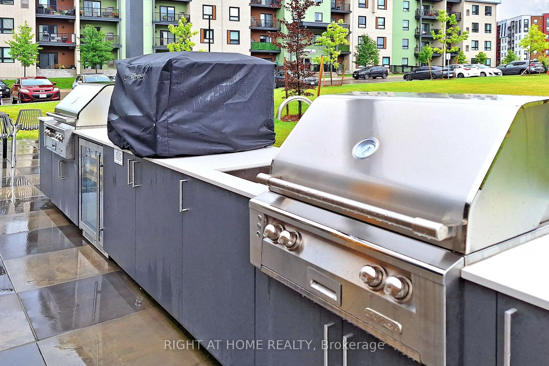 Photo 28 of Unit #208, 4 Spice Way, Barrie, Rural Barrie Southeast — HOMEH