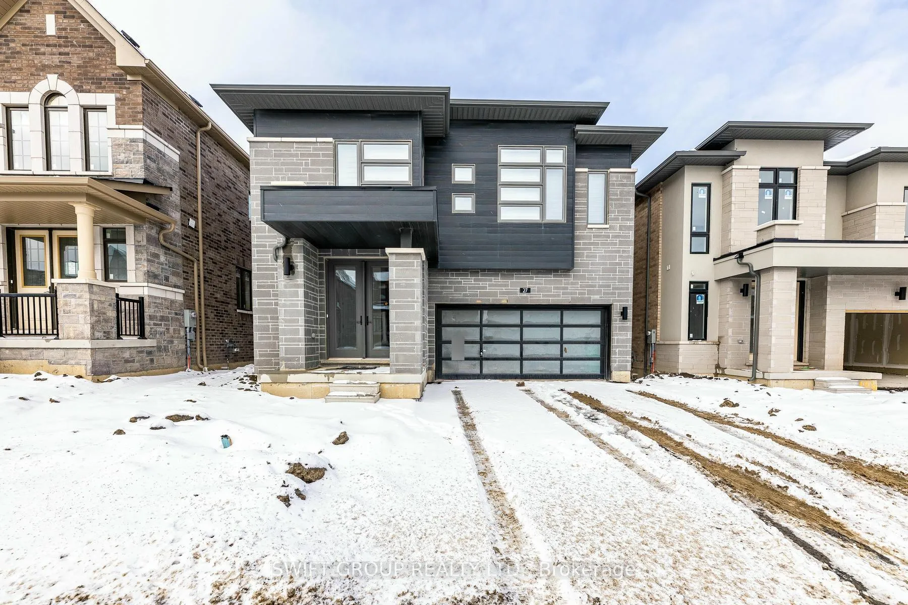 Photo 1 of 27 Keyworth Crescent, Brampton, Sandringham-Wellington North — HOMEH