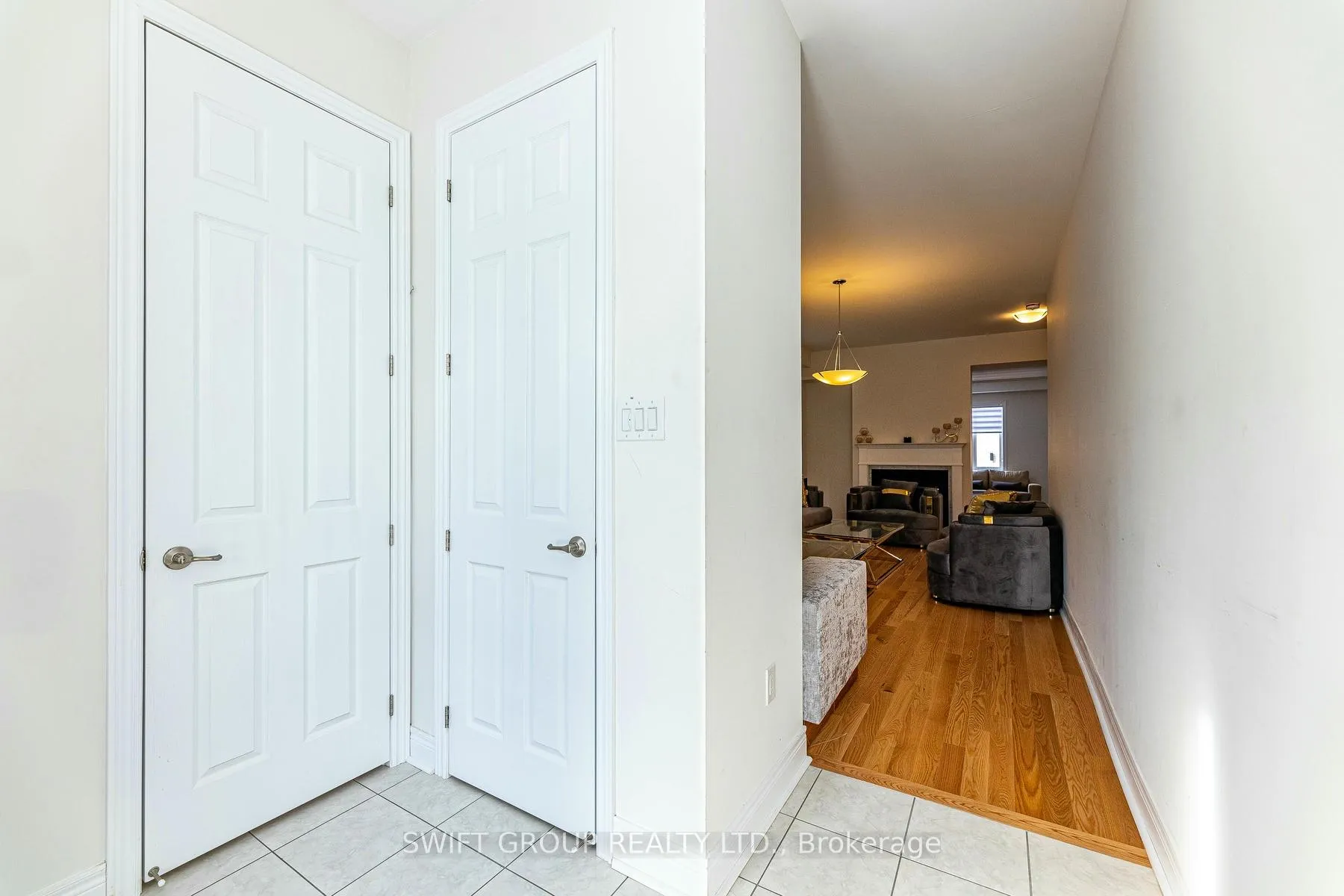 Photo 5 of 27 Keyworth Crescent, Brampton, Sandringham-Wellington North — HOMEH