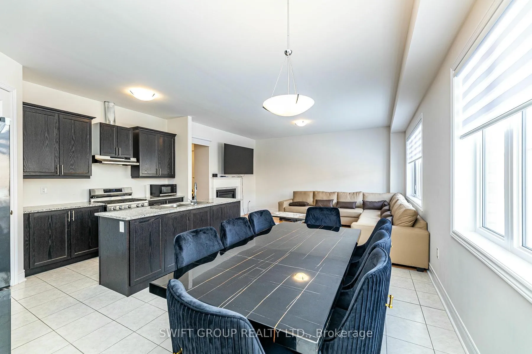 Photo 17 of 27 Keyworth Crescent, Brampton, Sandringham-Wellington North — HOMEH