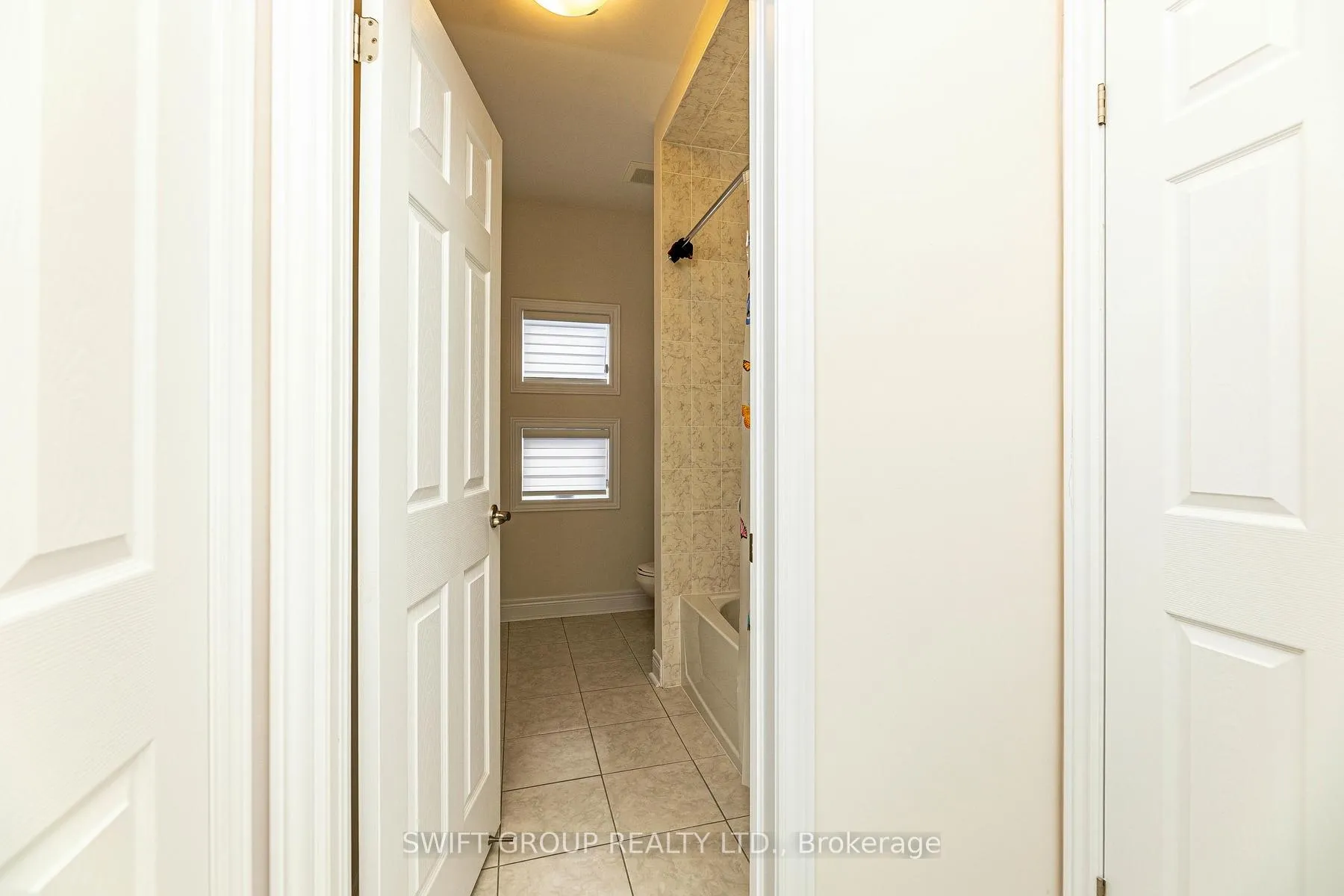 Photo 31 of 27 Keyworth Crescent, Brampton, Sandringham-Wellington North — HOMEH