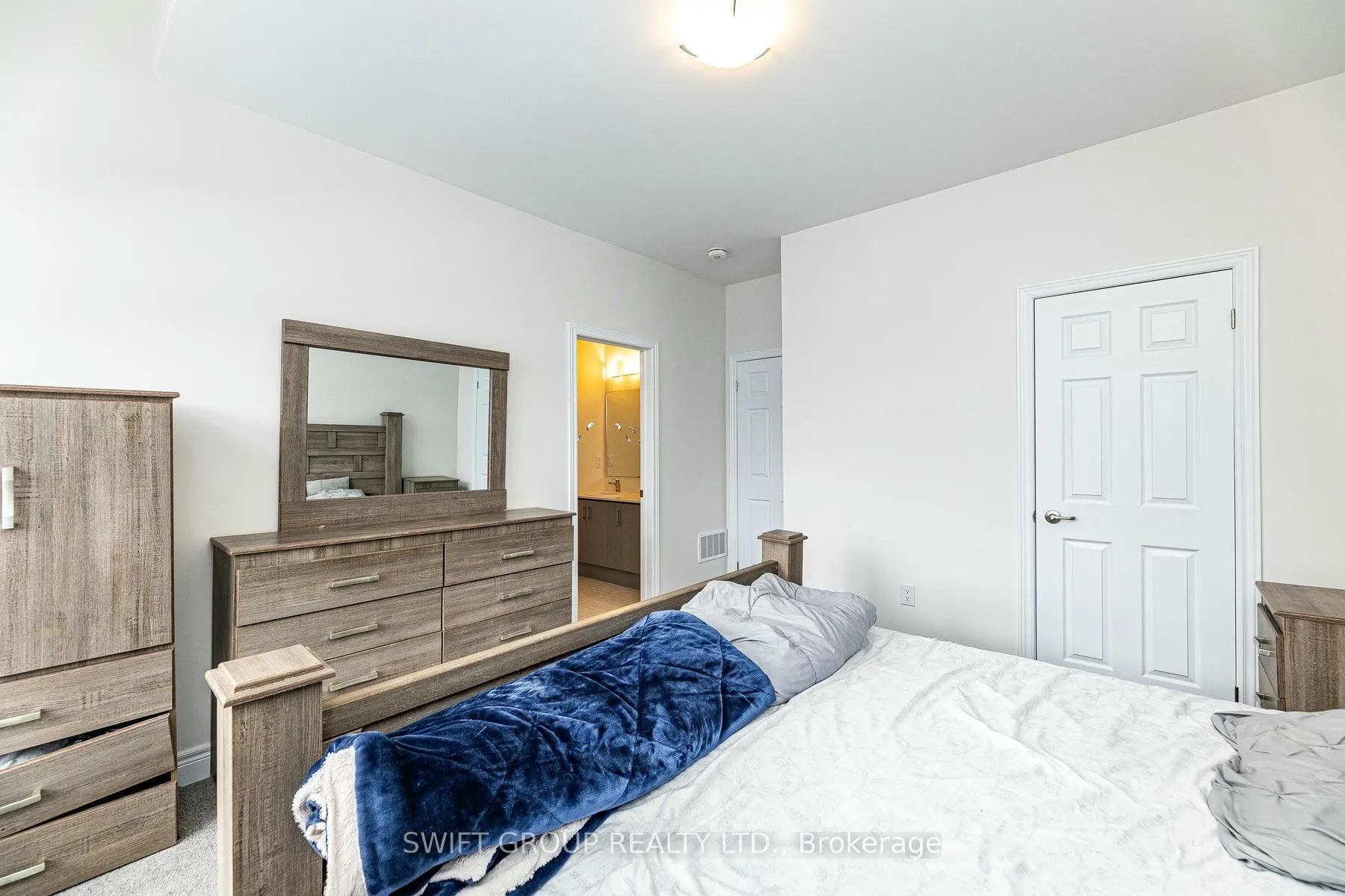 Photo 34 of 27 Keyworth Crescent, Brampton, Sandringham-Wellington North — HOMEH