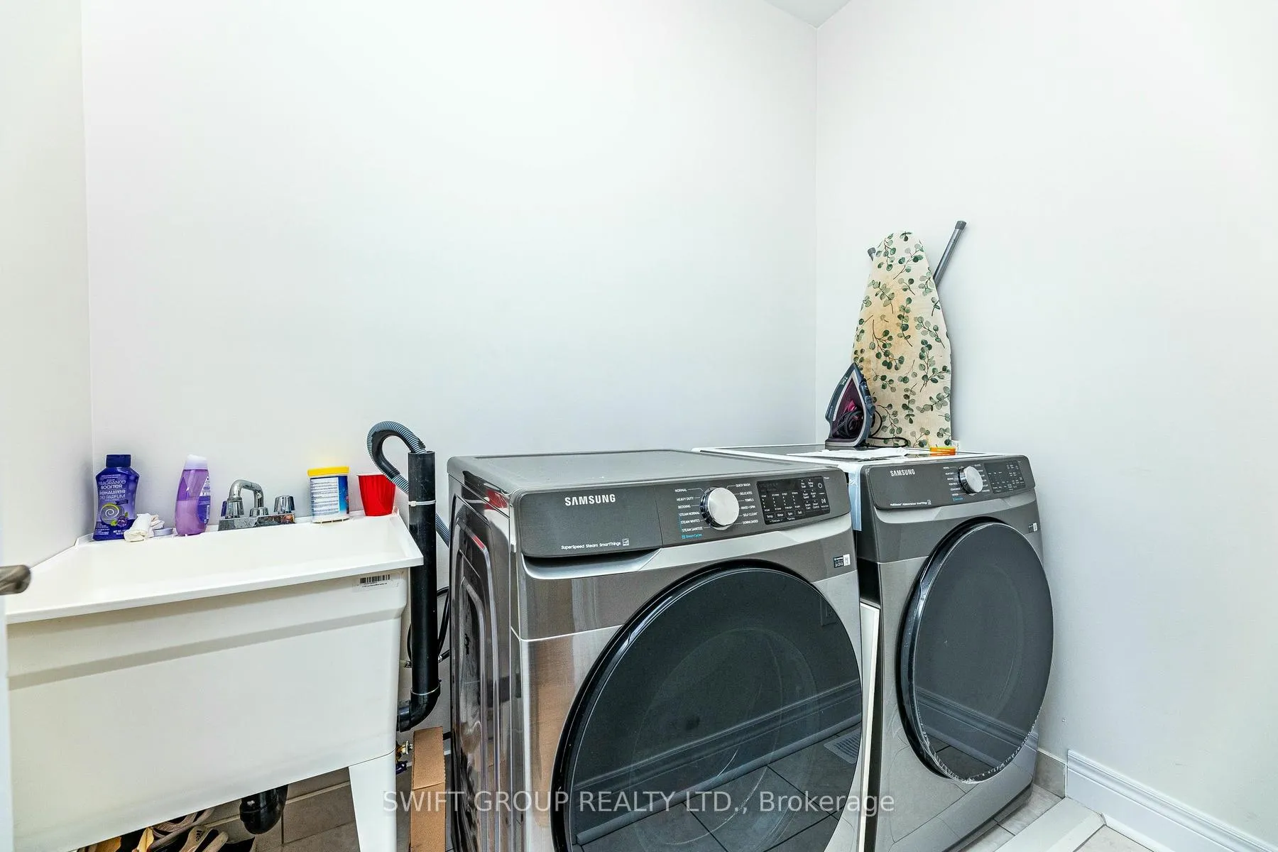 Photo 36 of 27 Keyworth Crescent, Brampton, Sandringham-Wellington North — HOMEH